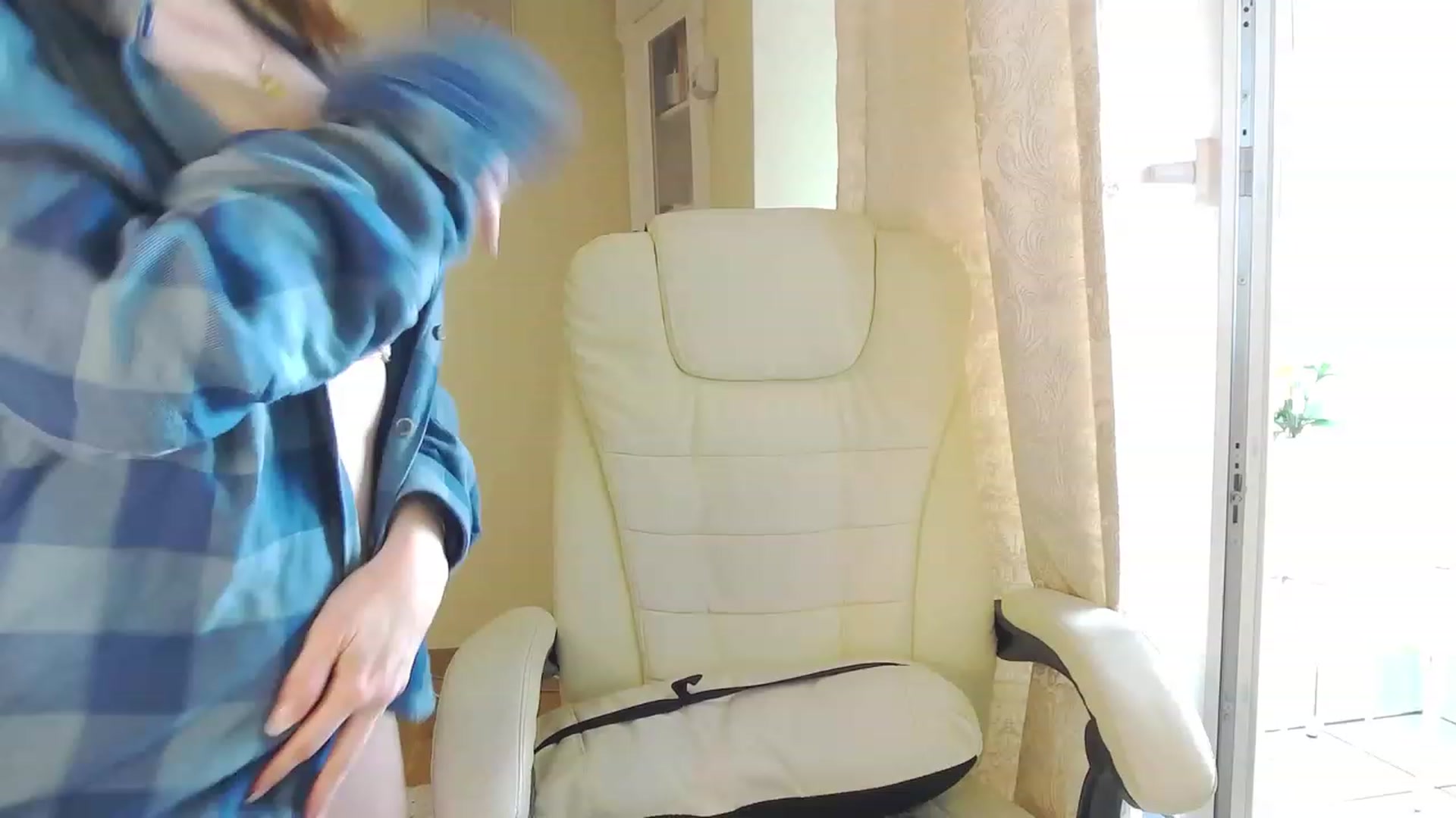 Gallery image thumbnail from Arrielee's myfreecams stream on, 05/15/2023, 15:09 image 7 of 20