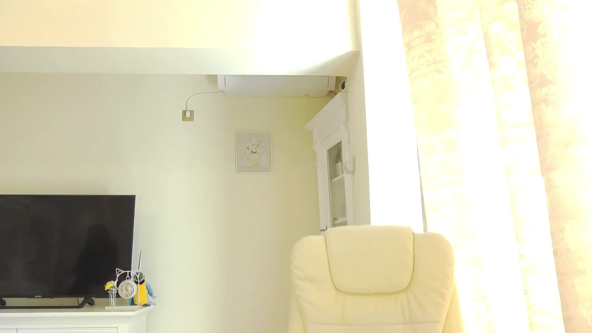 Gallery image thumbnail from Arrielee's myfreecams stream on, 06/03/2023, 14:37 image 11 of 20