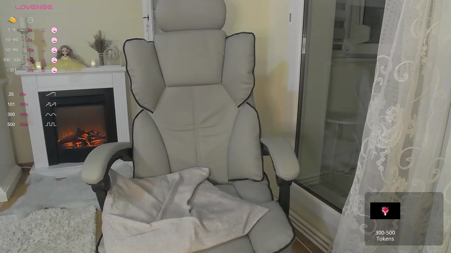 Gallery image thumbnail from Arrielee's myfreecams stream on, 12/05/2023, 17:26 image 7 of 20