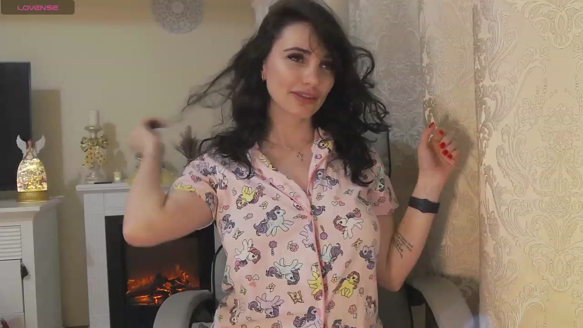 Gallery image thumbnail from Arrielee's myfreecams stream on, 12/24/2023, 16:51 image 20 of 20