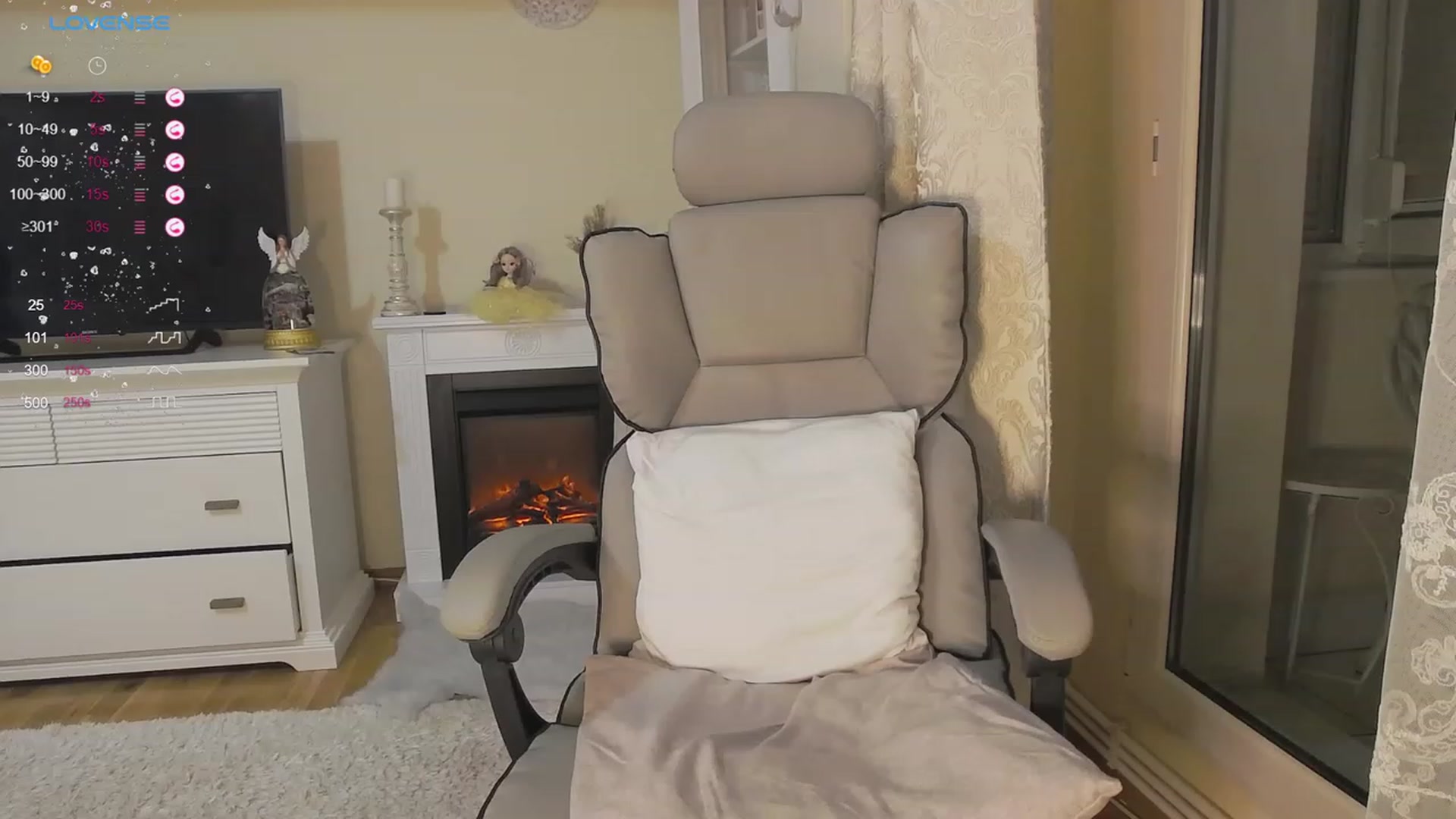 Gallery image thumbnail from Arrielee's myfreecams stream on, 01/25/2024, 17:16 image 11 of 20