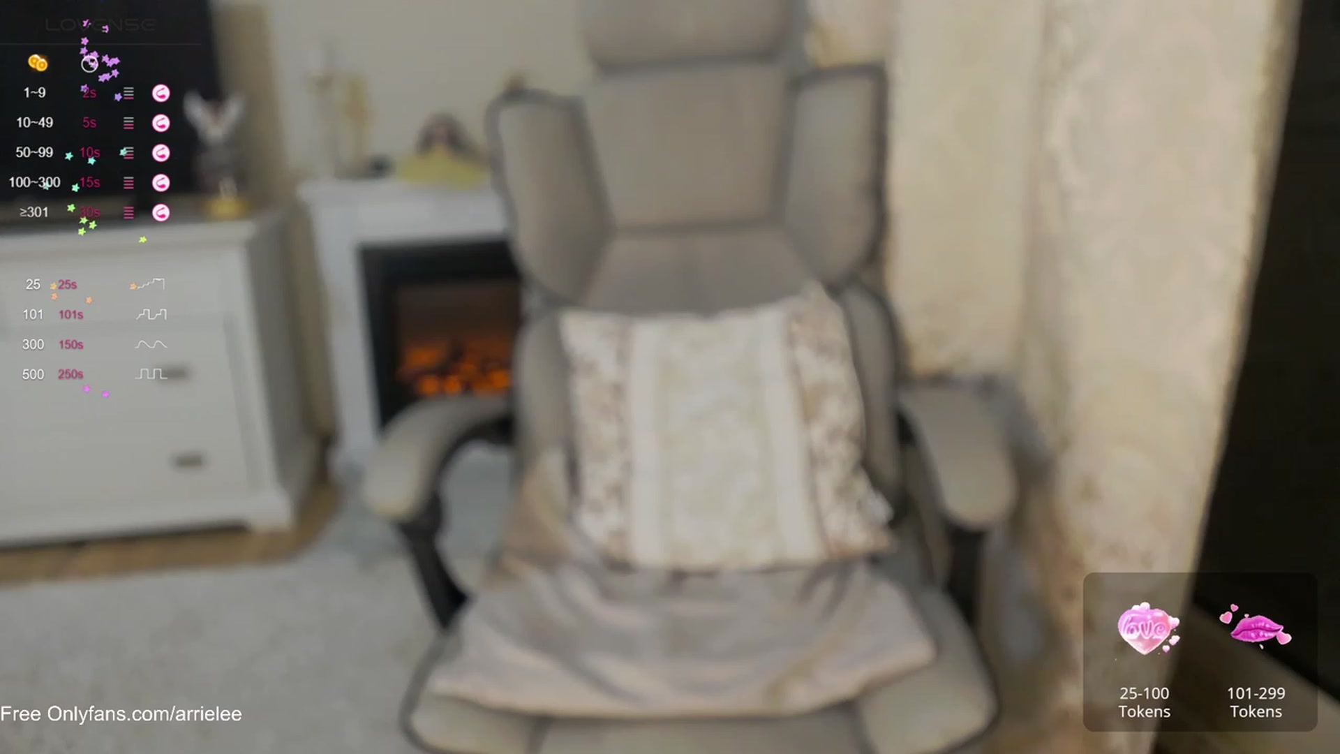 Gallery image thumbnail from Arrielee's myfreecams stream on, 03/03/2024, 15:18 image 18 of 20