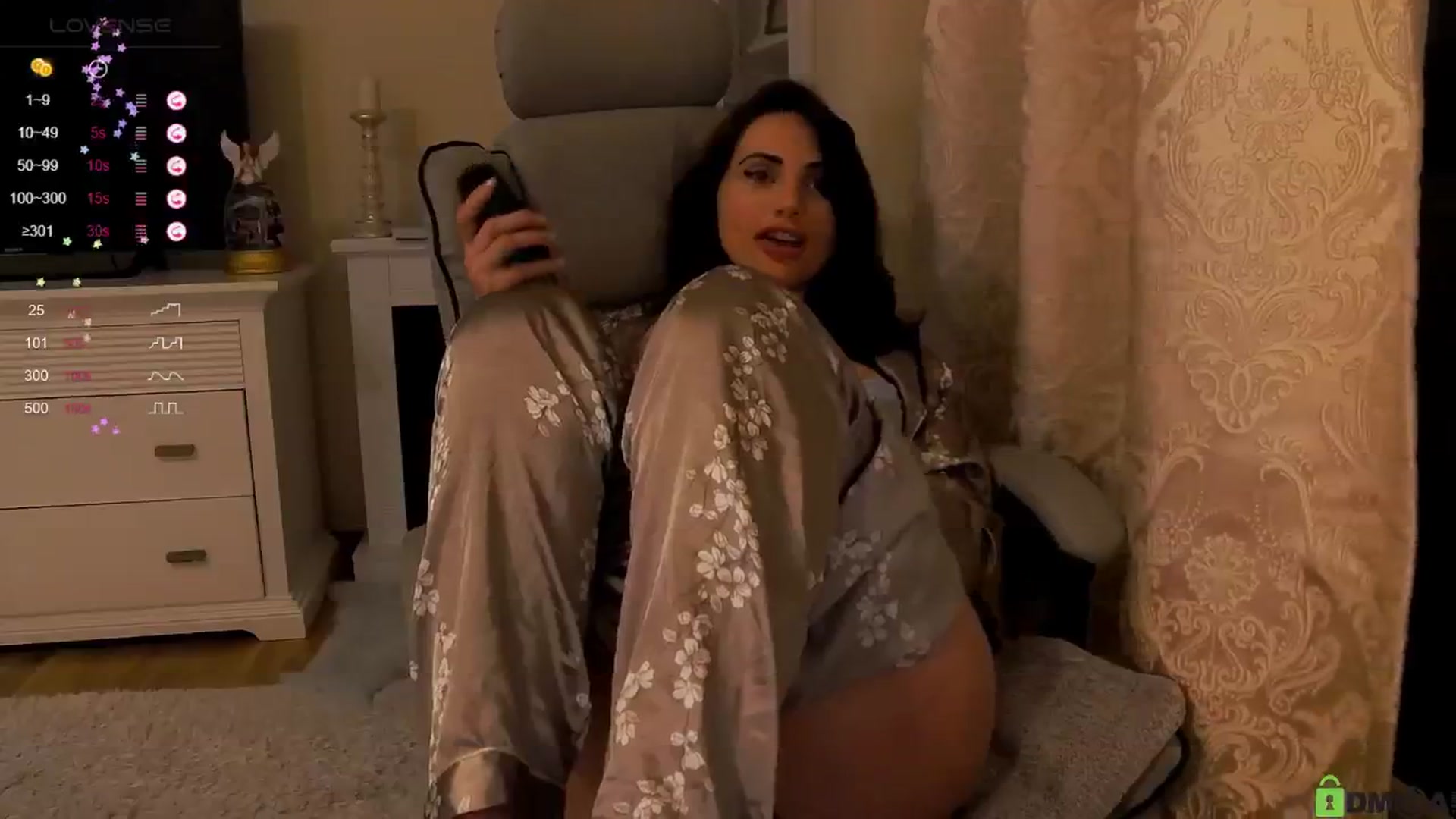 Gallery image thumbnail from Arrielee's myfreecams stream on, 06/05/2024, 18:41 image 18 of 20