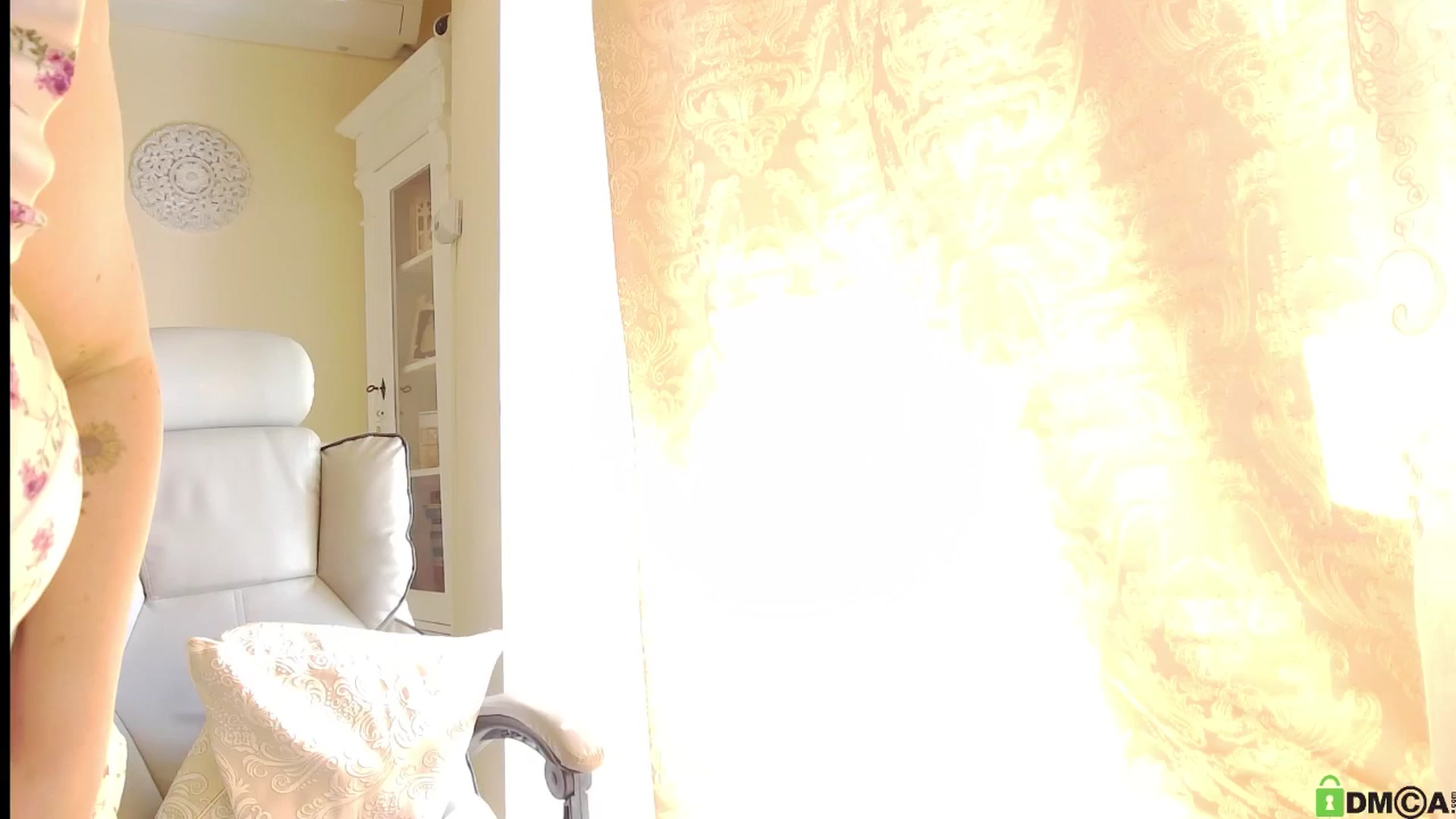 Gallery image thumbnail from Arrielee's myfreecams stream on, 06/21/2024, 16:14 image 2 of 20