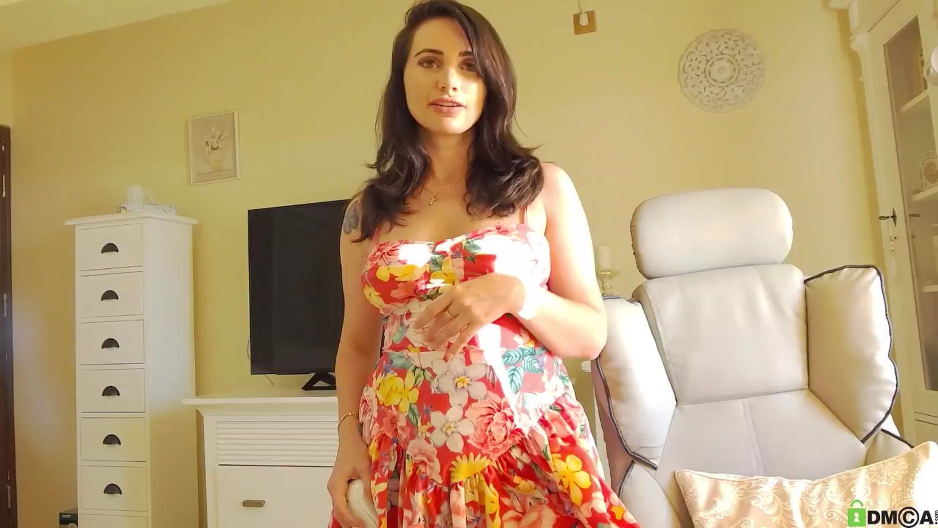 Gallery image thumbnail from Arrielee's myfreecams stream on, 07/07/2024, 17:41 image 1 of 20