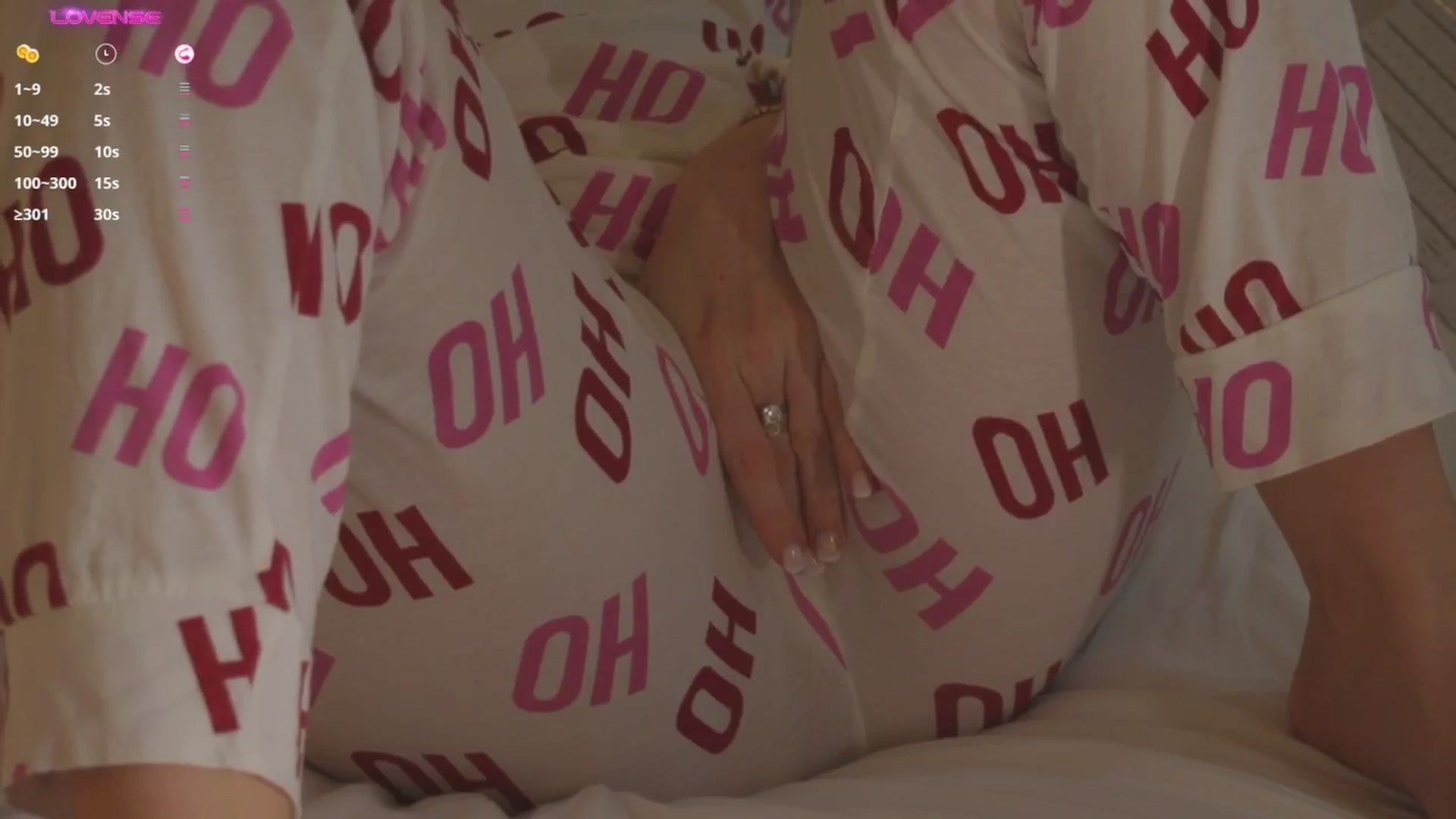 Gallery image thumbnail from Arrielee's myfreecams stream on, 01/02/2025, 17:14 image 12 of 20