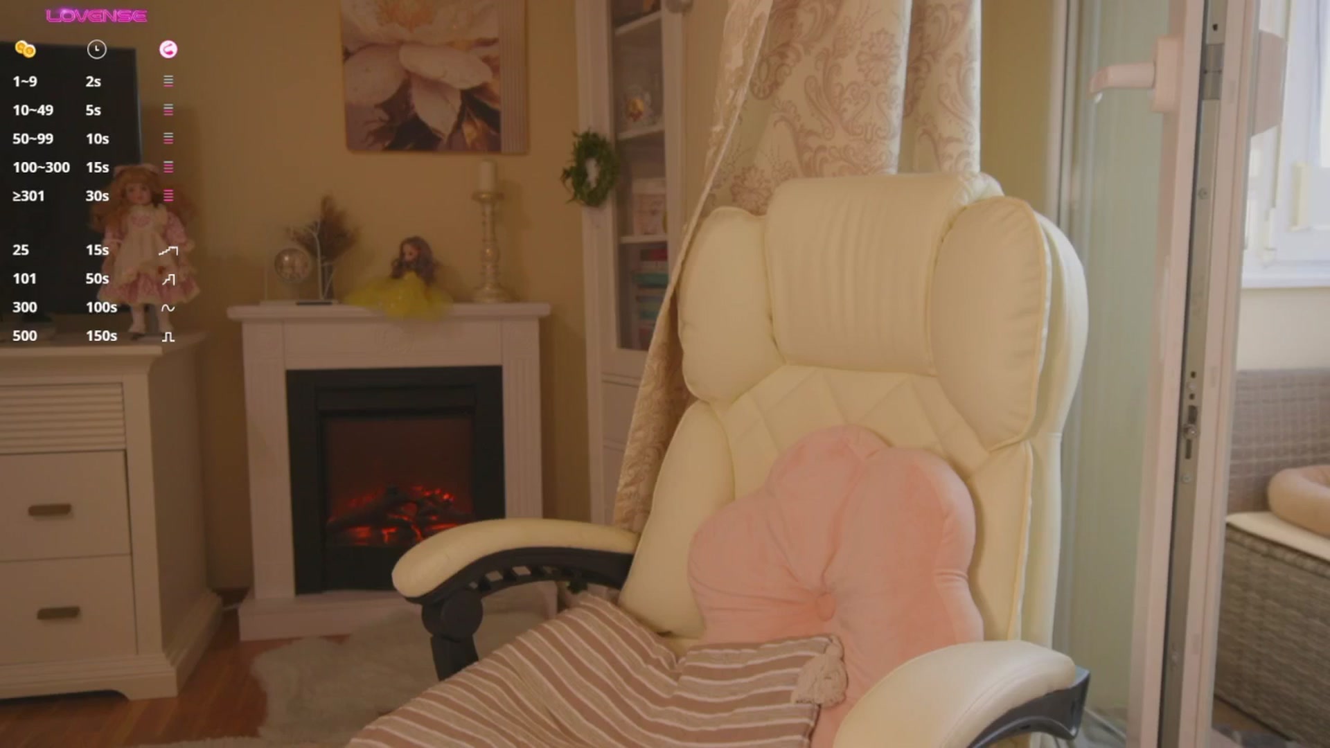 Gallery image thumbnail from Arrielee's myfreecams stream on, 04/18/2025, 17:35 image 10 of 20