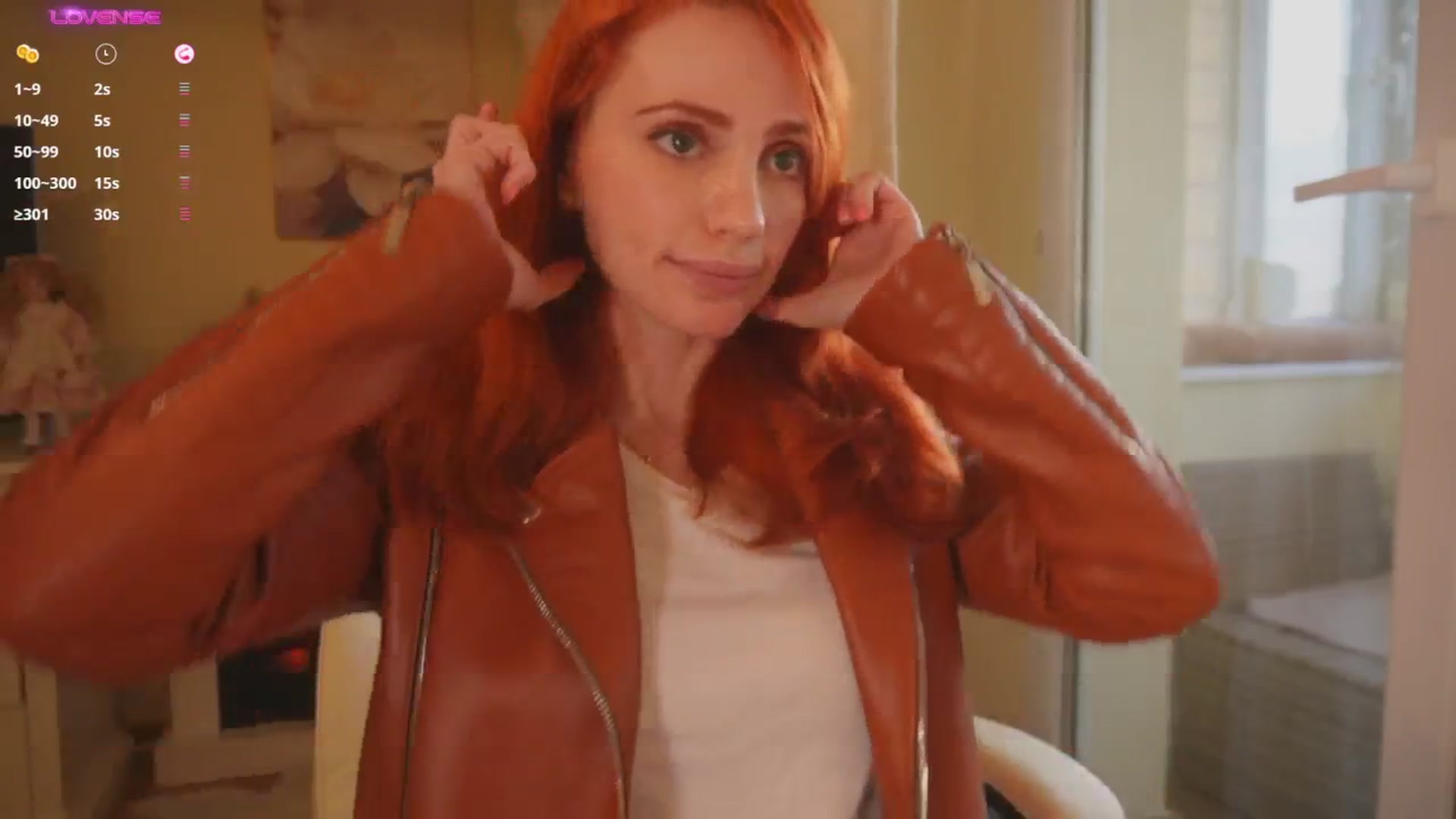 Gallery image thumbnail from Arrielee's myfreecams stream on, 04/19/2025, 16:58 image 5 of 20