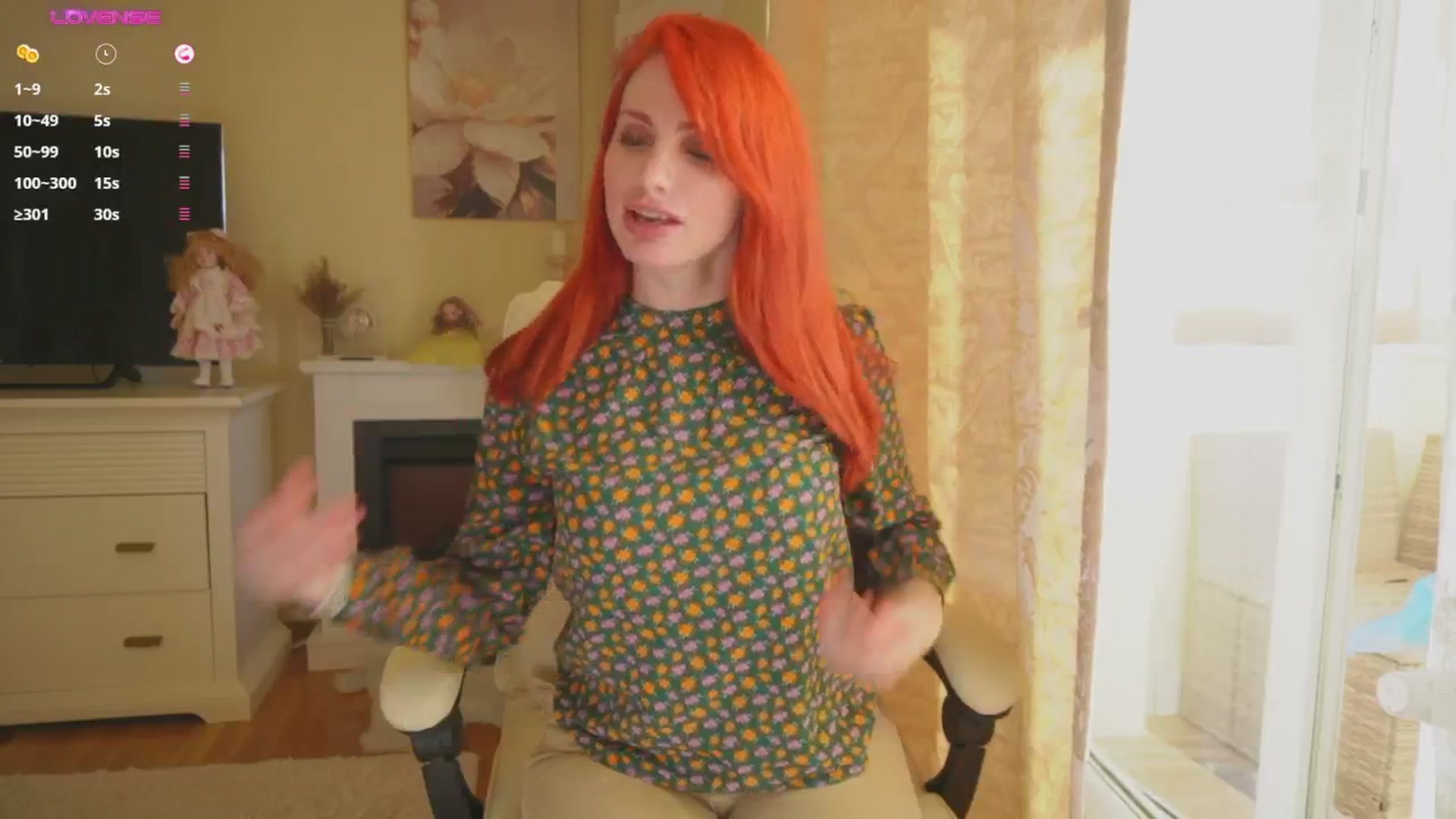Gallery image thumbnail from Arrielee's myfreecams stream on, 04/28/2025, 15:25 image 4 of 20