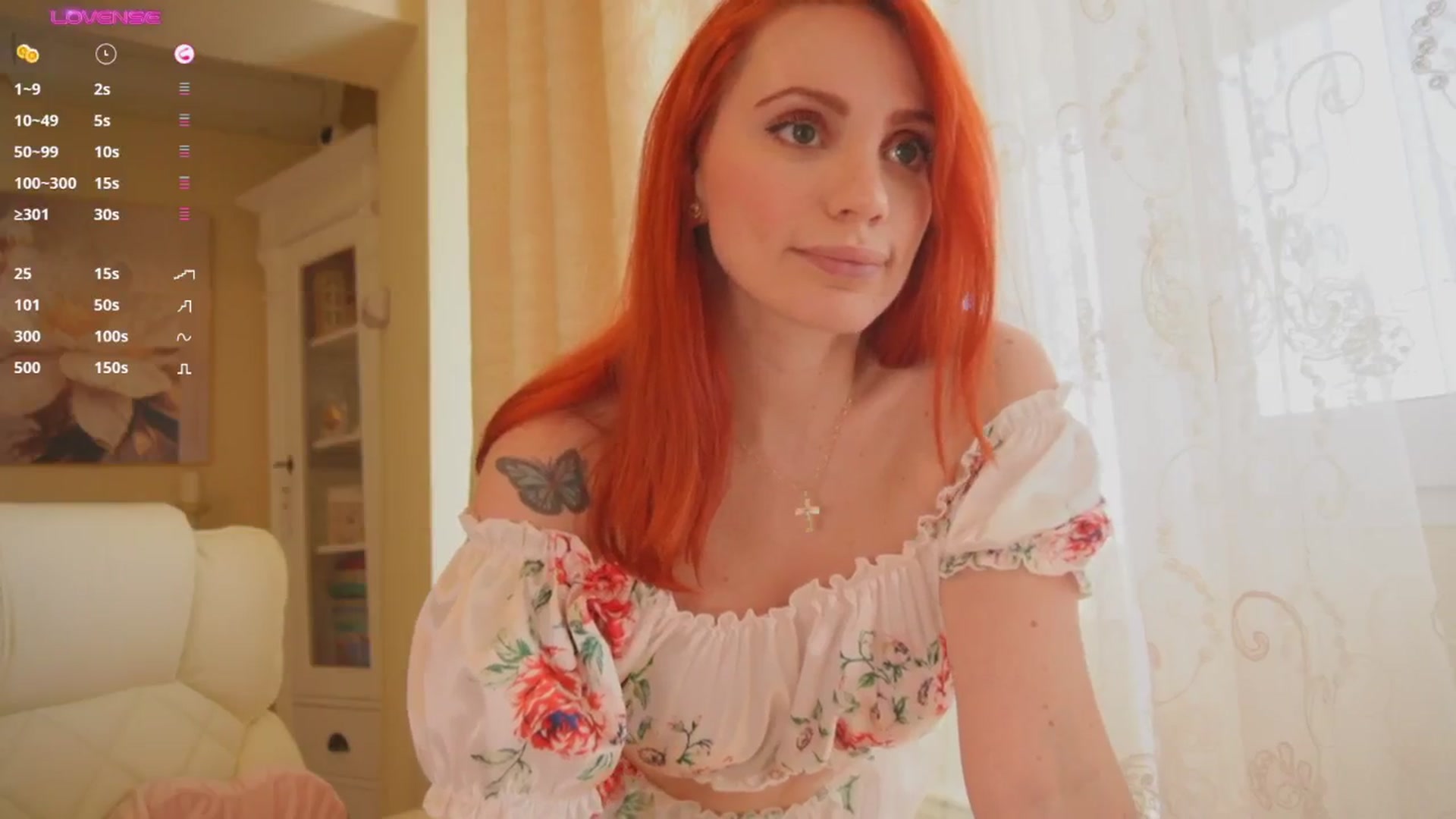 Gallery image thumbnail from Arrielee's myfreecams stream on, 04/30/2025, 13:23 image 8 of 20