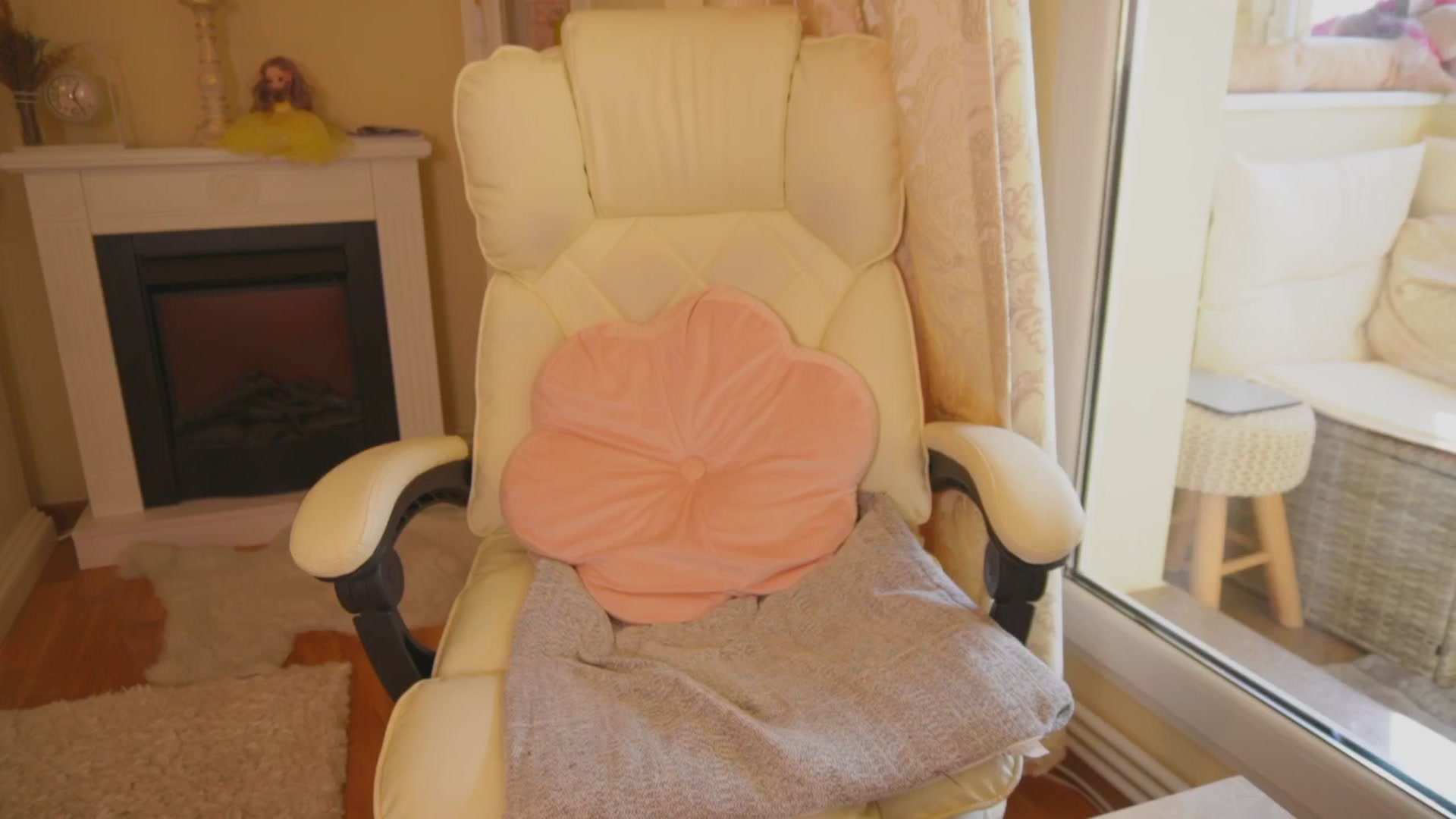 Gallery image thumbnail from Arrielee's myfreecams stream on, 06/23/2025, 14:11 image 13 of 20