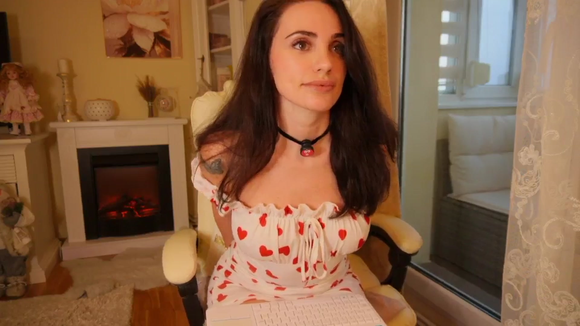 Gallery image thumbnail from Arrielee's myfreecams stream on, 11/27/2025, 15:27 image 5 of 20