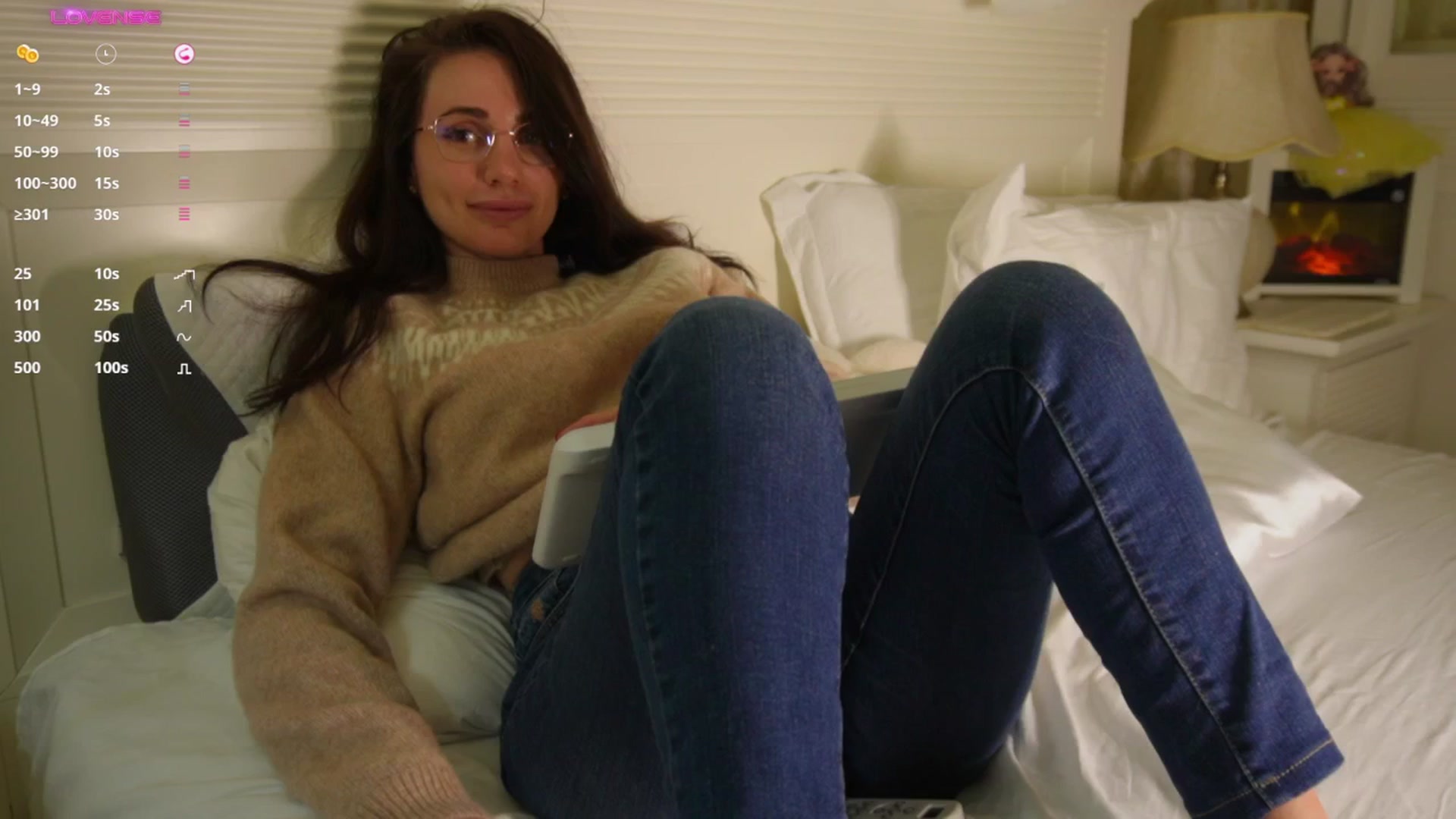 Gallery image thumbnail from Arrielee's myfreecams stream on, 12/20/2025, 18:18 image 1 of 20