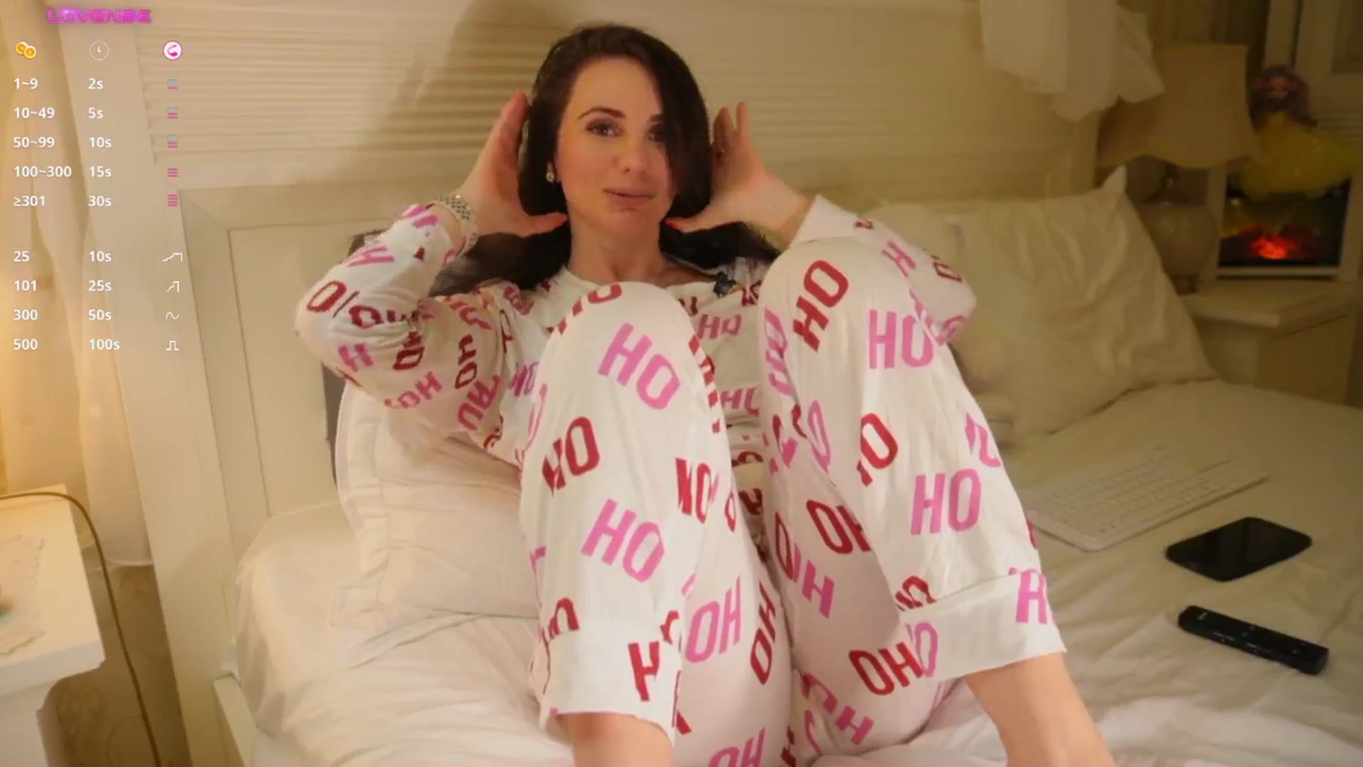 Gallery image thumbnail from Arrielee's myfreecams stream on, 12/27/2025, 15:14 image 9 of 20