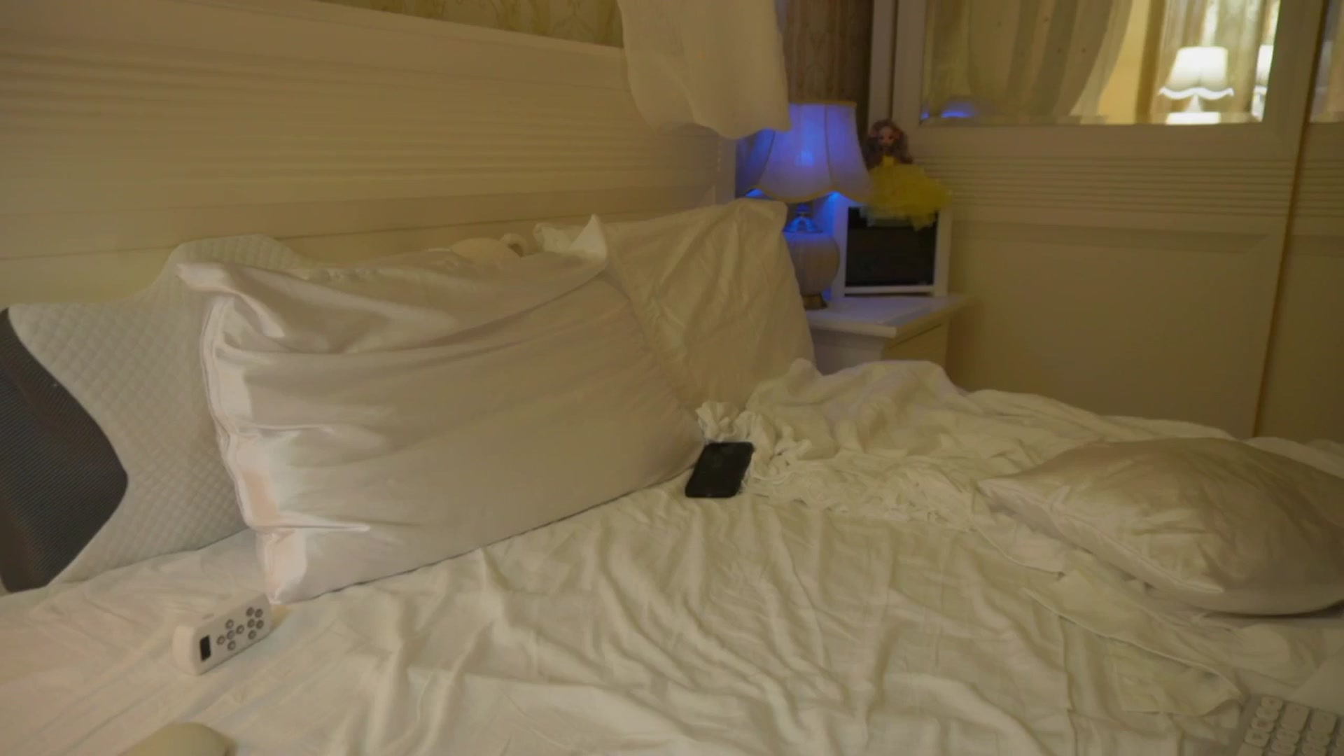 Gallery image thumbnail from Arrielee's myfreecams stream on, 01/28/2026, 15:39 image 12 of 20