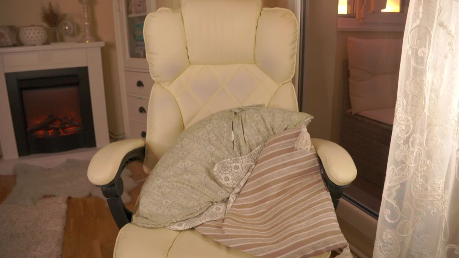 Gallery image thumbnail from Arrielee's myfreecams stream on, 02/26/2026, 15:43 image 11 of 20