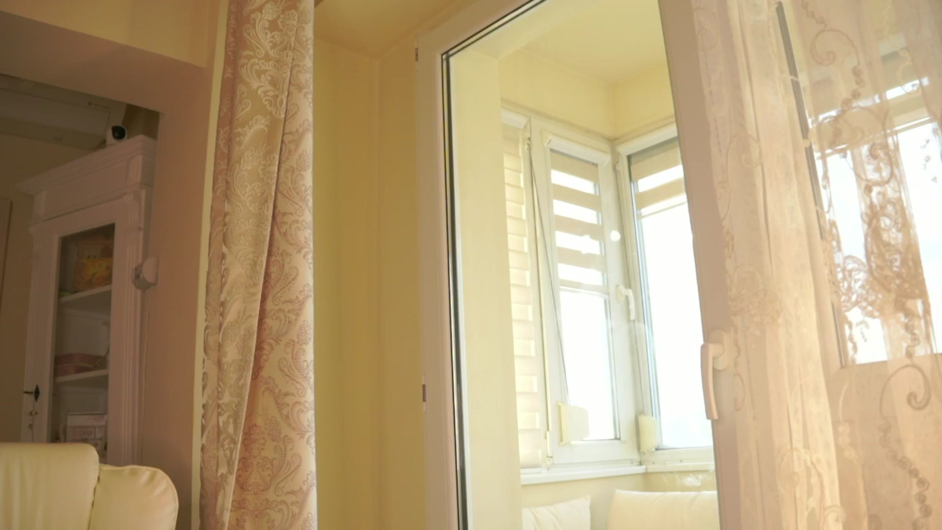 Gallery image thumbnail from Arrielee's myfreecams stream on, 03/16/2026, 14:45 image 18 of 20