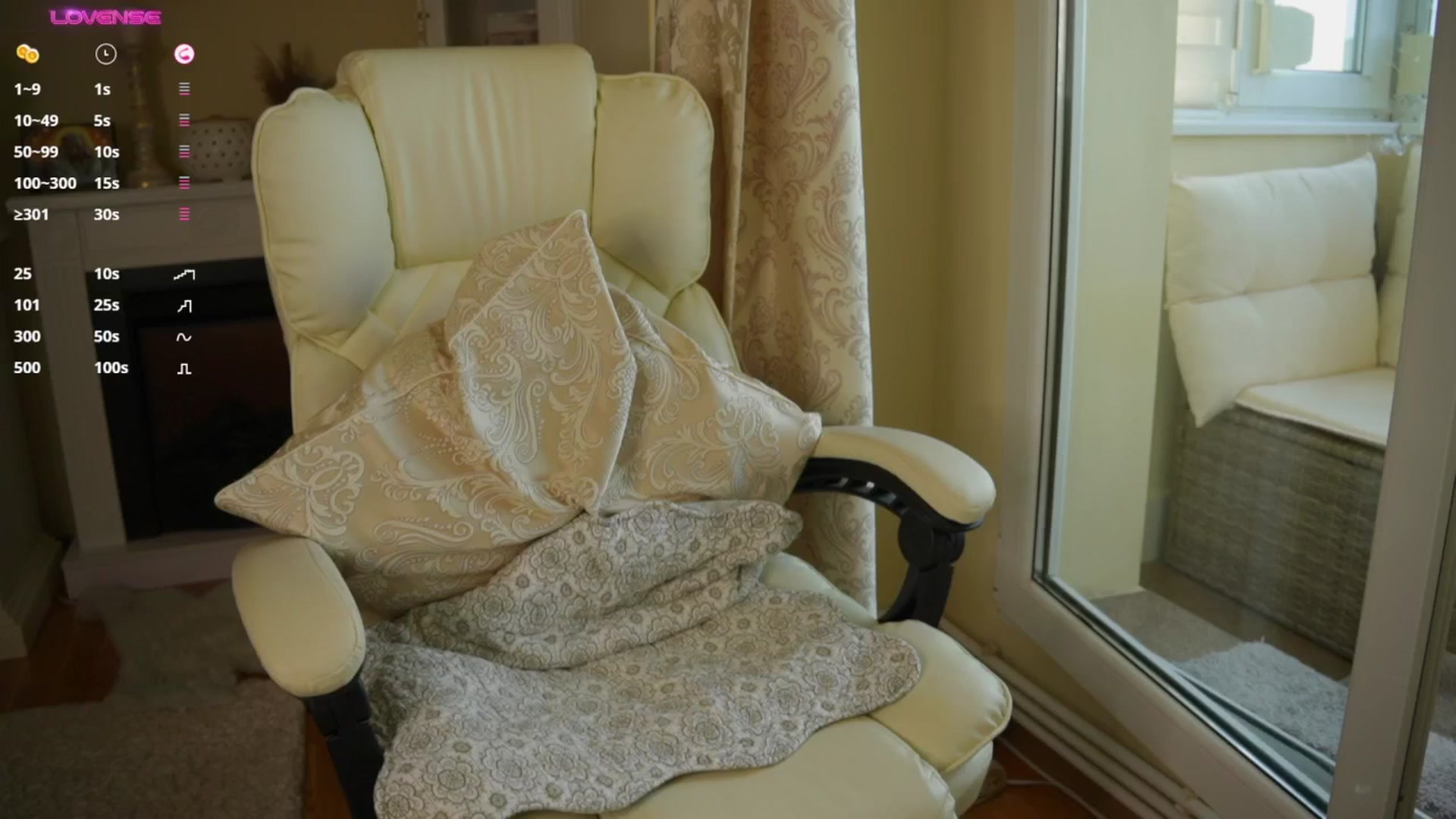 Gallery image thumbnail from Arrielee's myfreecams stream on, 04/14/2026, 14:13 image 16 of 20