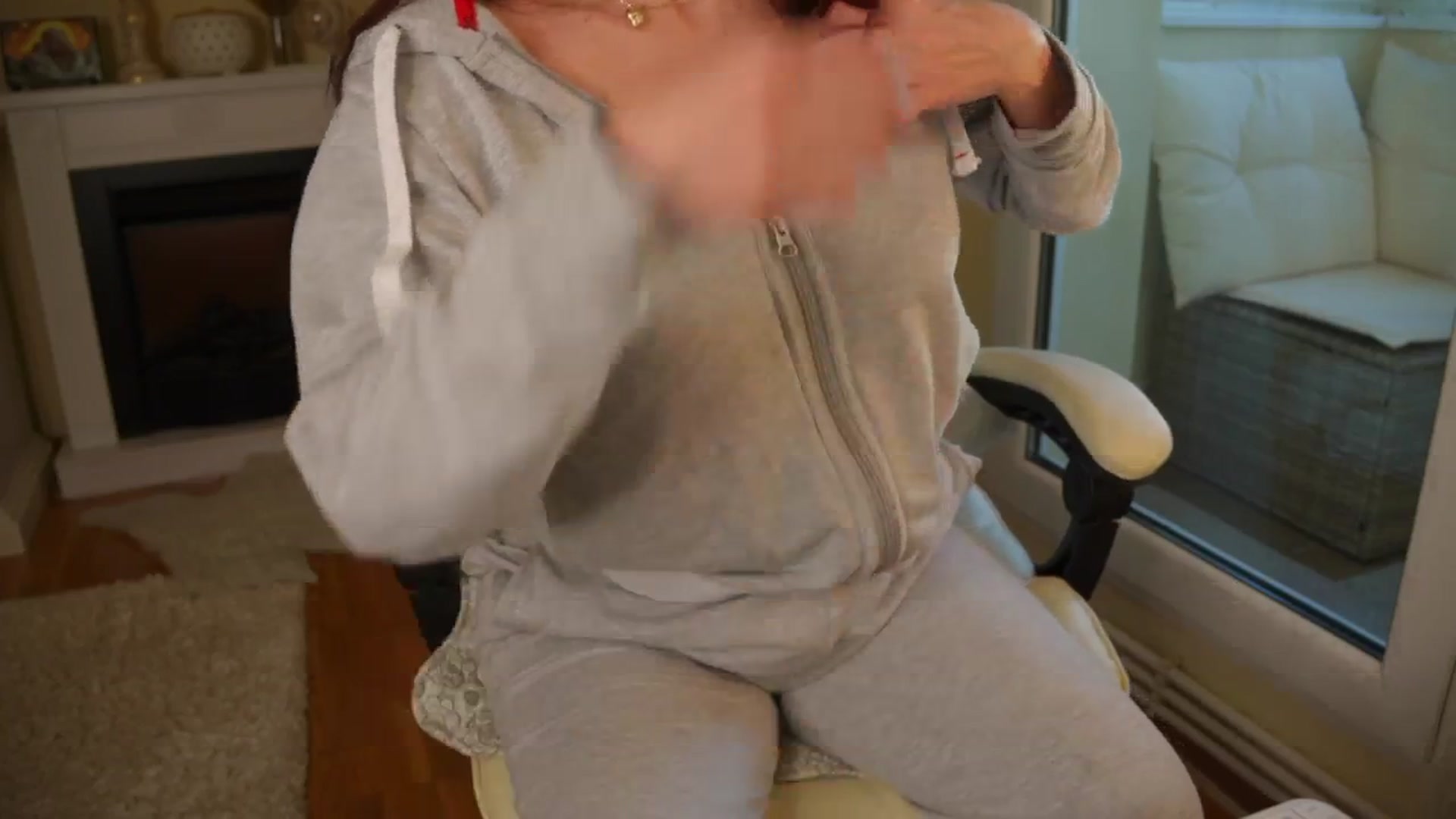 Gallery image thumbnail from Arrielee's myfreecams stream on, 05/01/2026, 16:48 image 15 of 20