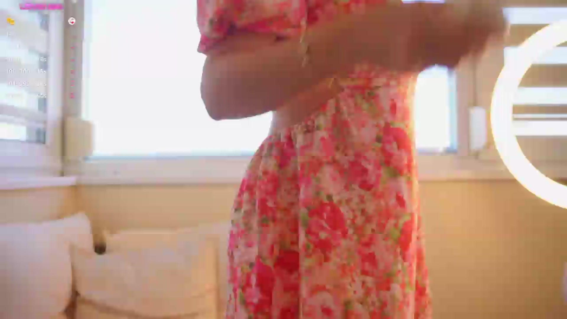 Gallery image thumbnail from Arrielee's myfreecams stream on, 09/10/2026, 09:15 image 10 of 20