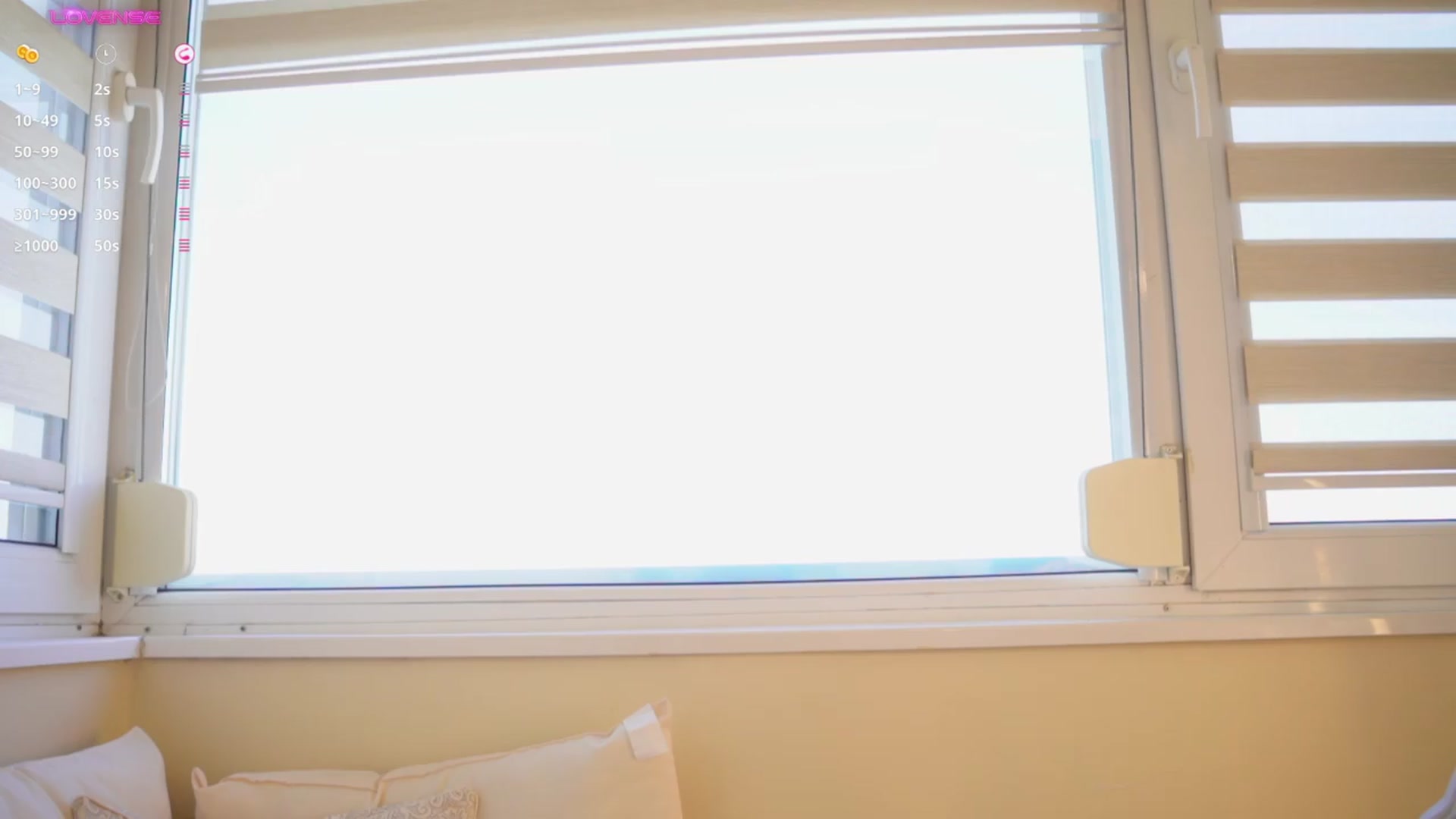 Gallery image thumbnail from Arrielee's myfreecams stream on, 09/10/2026, 10:10 image 19 of 20