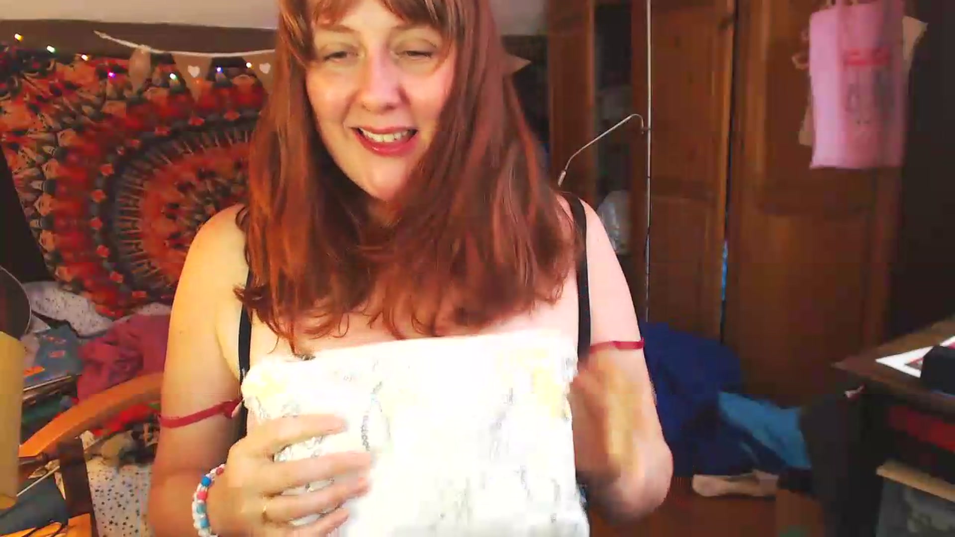 Gallery image thumbnail from ArriettyMoon's myfreecams stream on, 08/25/2026, 11:05 image 19 of 20