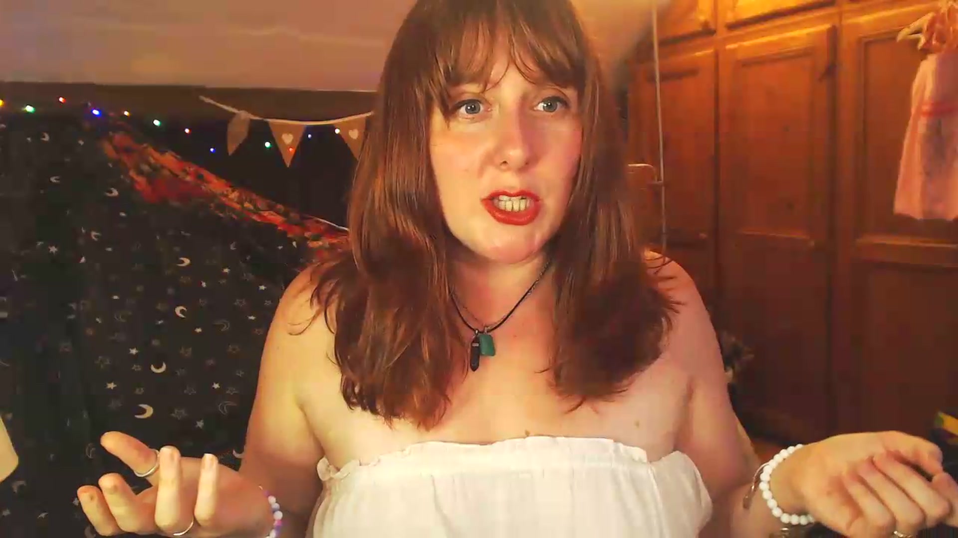 Gallery image thumbnail from ArriettyMoon's myfreecams stream on, 08/27/2026, 12:45 image 5 of 20