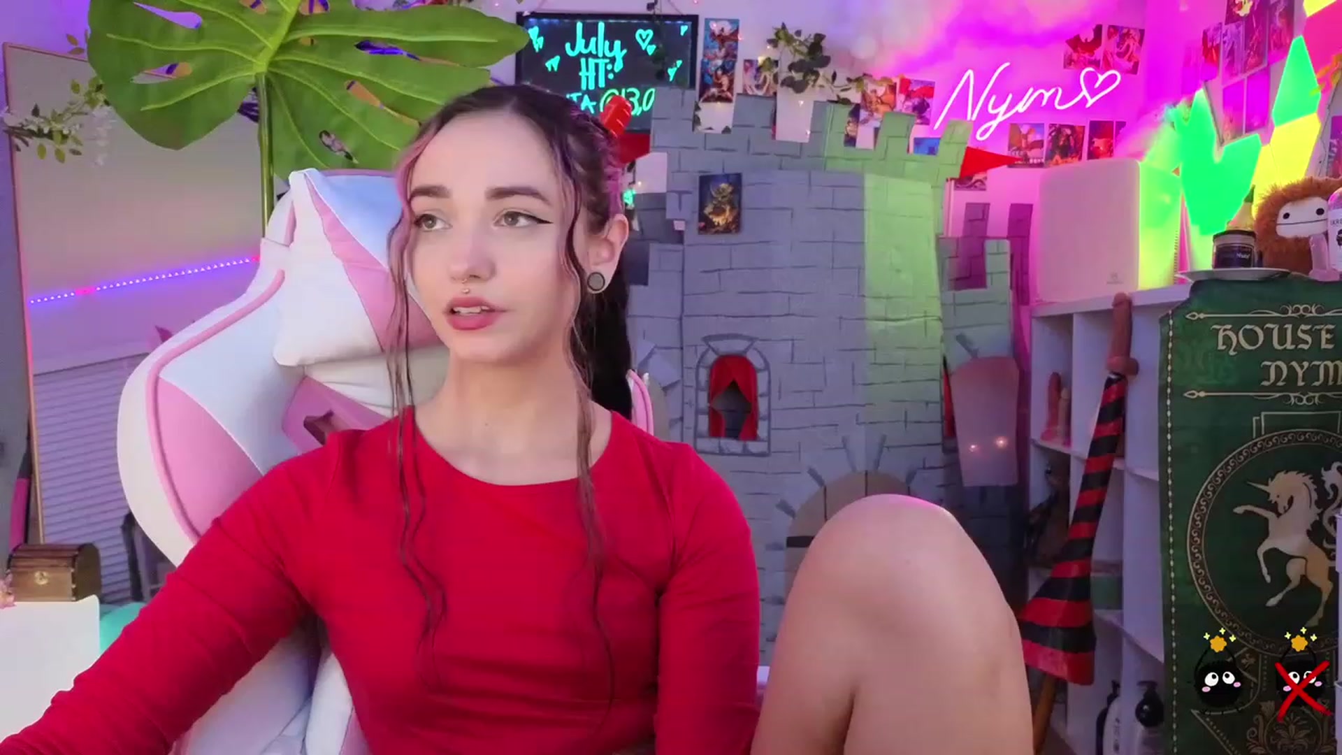 Gallery image thumbnail from Arrietty_x's myfreecams stream on, 07/14/2023, 02:38 image 8 of 20