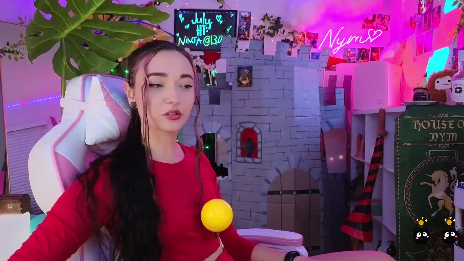 Gallery image thumbnail from Arrietty_x's myfreecams stream on, 07/14/2023, 02:38 image 3 of 20
