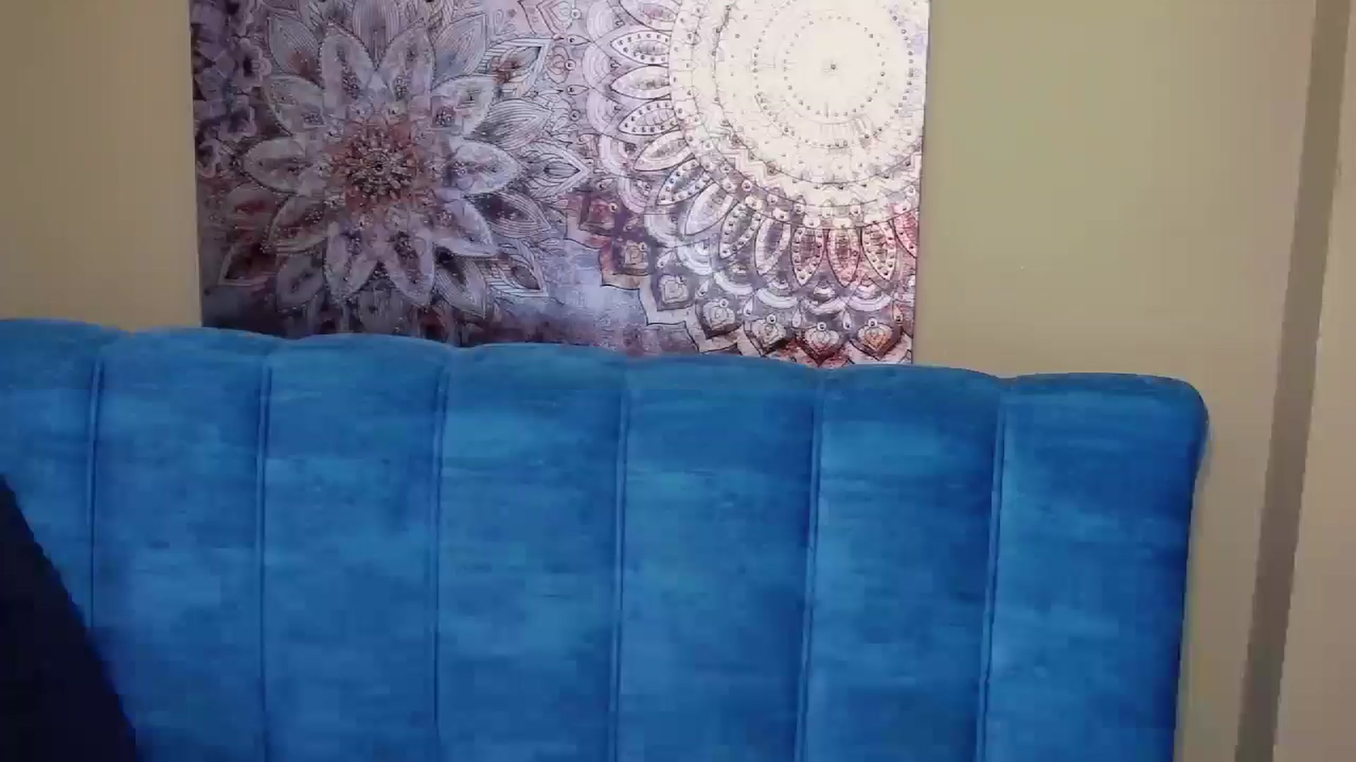 Gallery image thumbnail from Artemiss's myfreecams stream on, 06/26/2024, 17:41 image 8 of 20