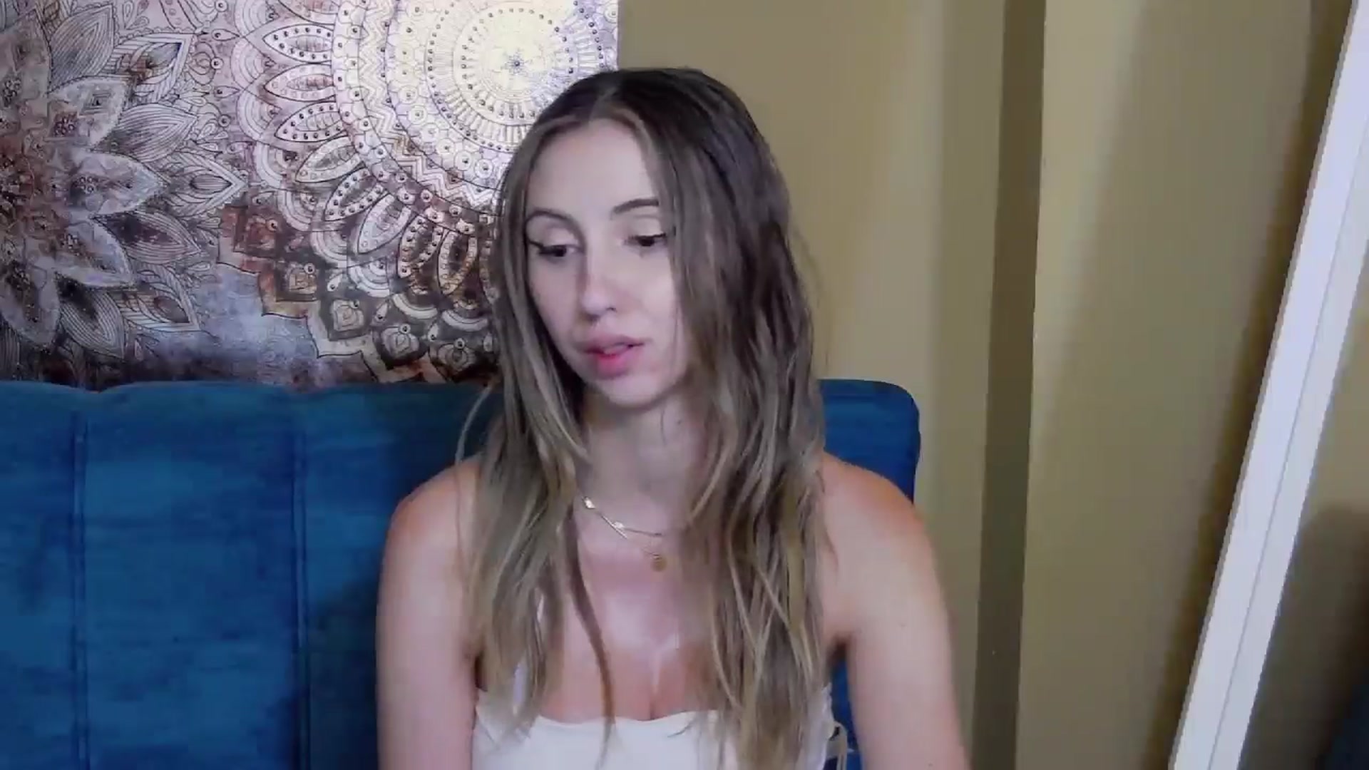 Gallery image thumbnail from Artemiss's myfreecams stream on, 07/01/2024, 23:28 image 3 of 20