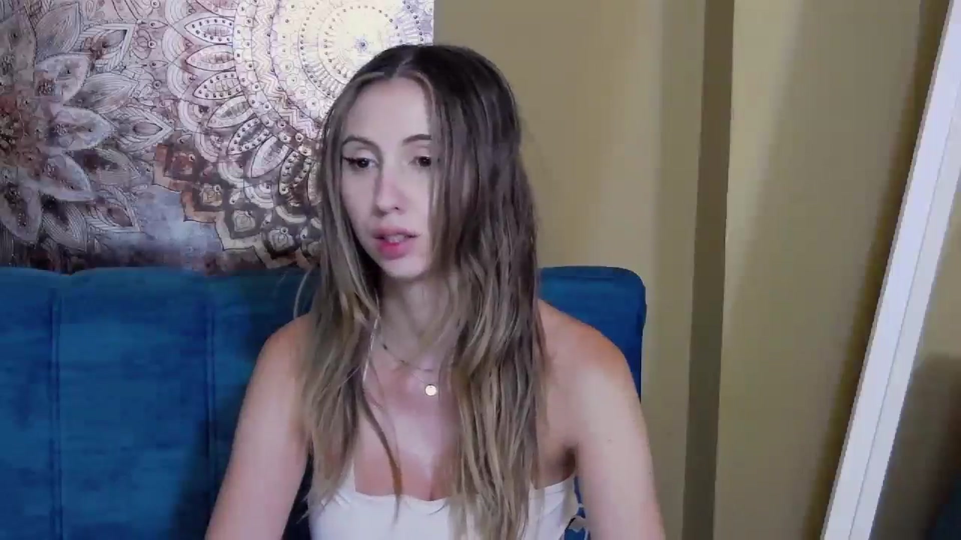 Gallery image thumbnail from Artemiss's myfreecams stream on, 07/01/2024, 23:28 image 4 of 20