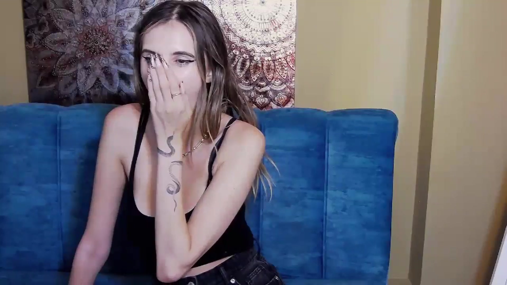 Gallery image thumbnail from Artemiss's myfreecams stream on, 07/29/2024, 20:52 image 12 of 20