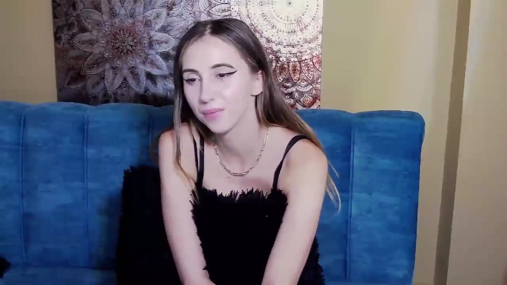 Gallery image thumbnail from Artemiss's myfreecams stream on, 07/29/2024, 22:57 image 3 of 20