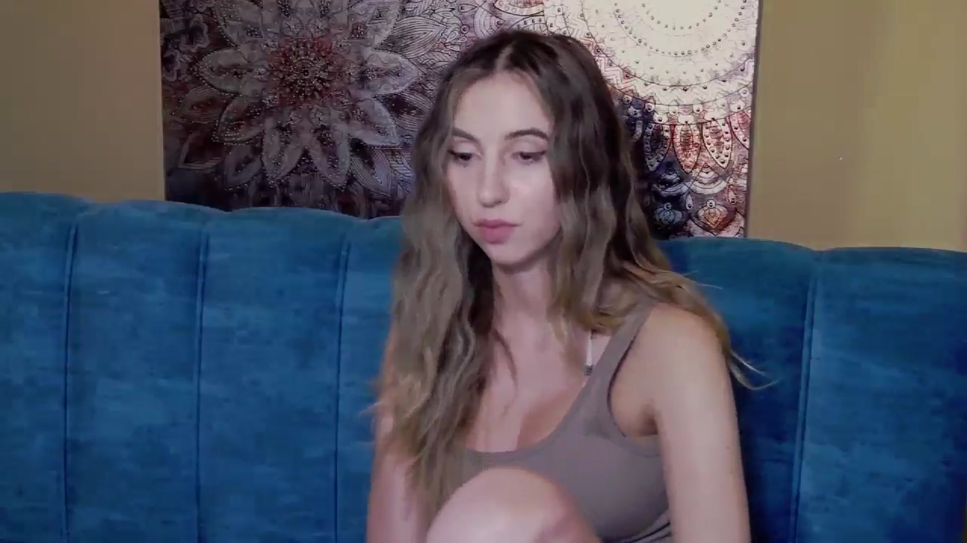 Gallery image thumbnail from Artemiss's myfreecams stream on, 08/01/2024, 23:33 image 5 of 20