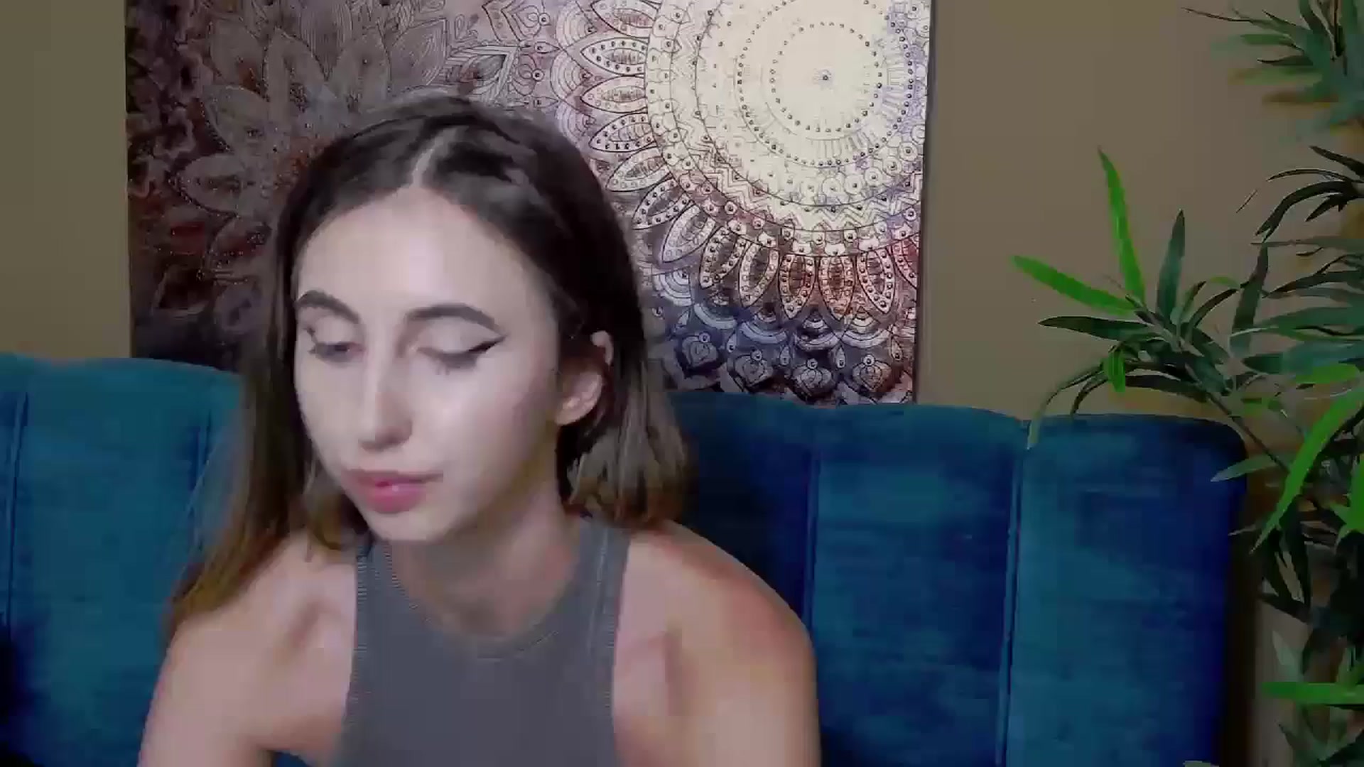 Gallery image thumbnail from Artemiss's myfreecams stream on, 08/08/2024, 19:44 image 9 of 20