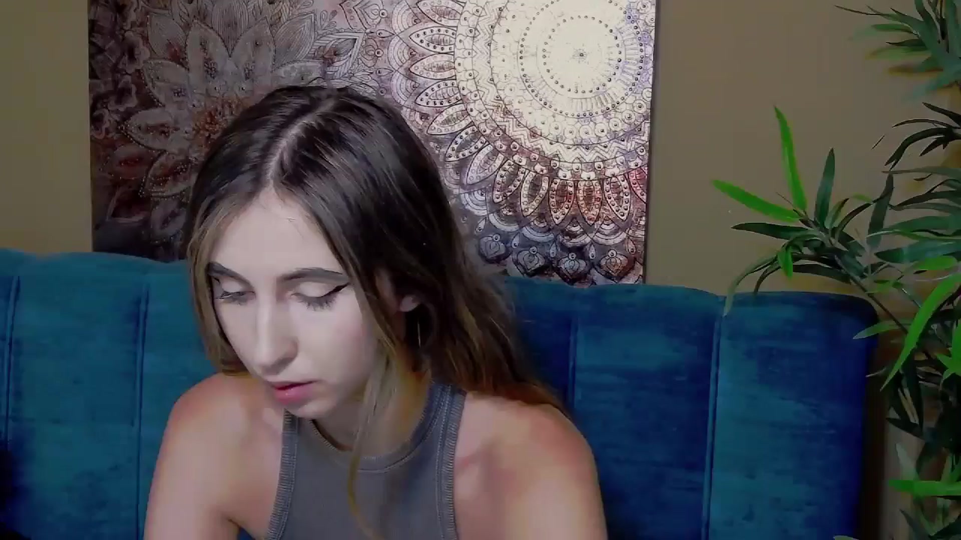 Gallery image thumbnail from Artemiss's myfreecams stream on, 08/08/2024, 19:44 image 1 of 20