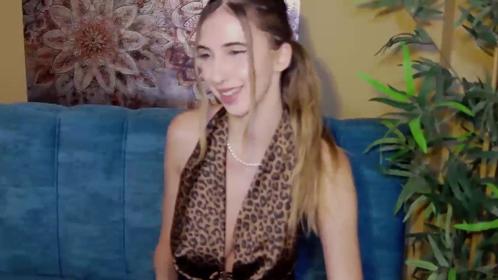 Gallery image thumbnail from Artemiss's myfreecams stream on, 09/03/2024, 18:00 image 5 of 20