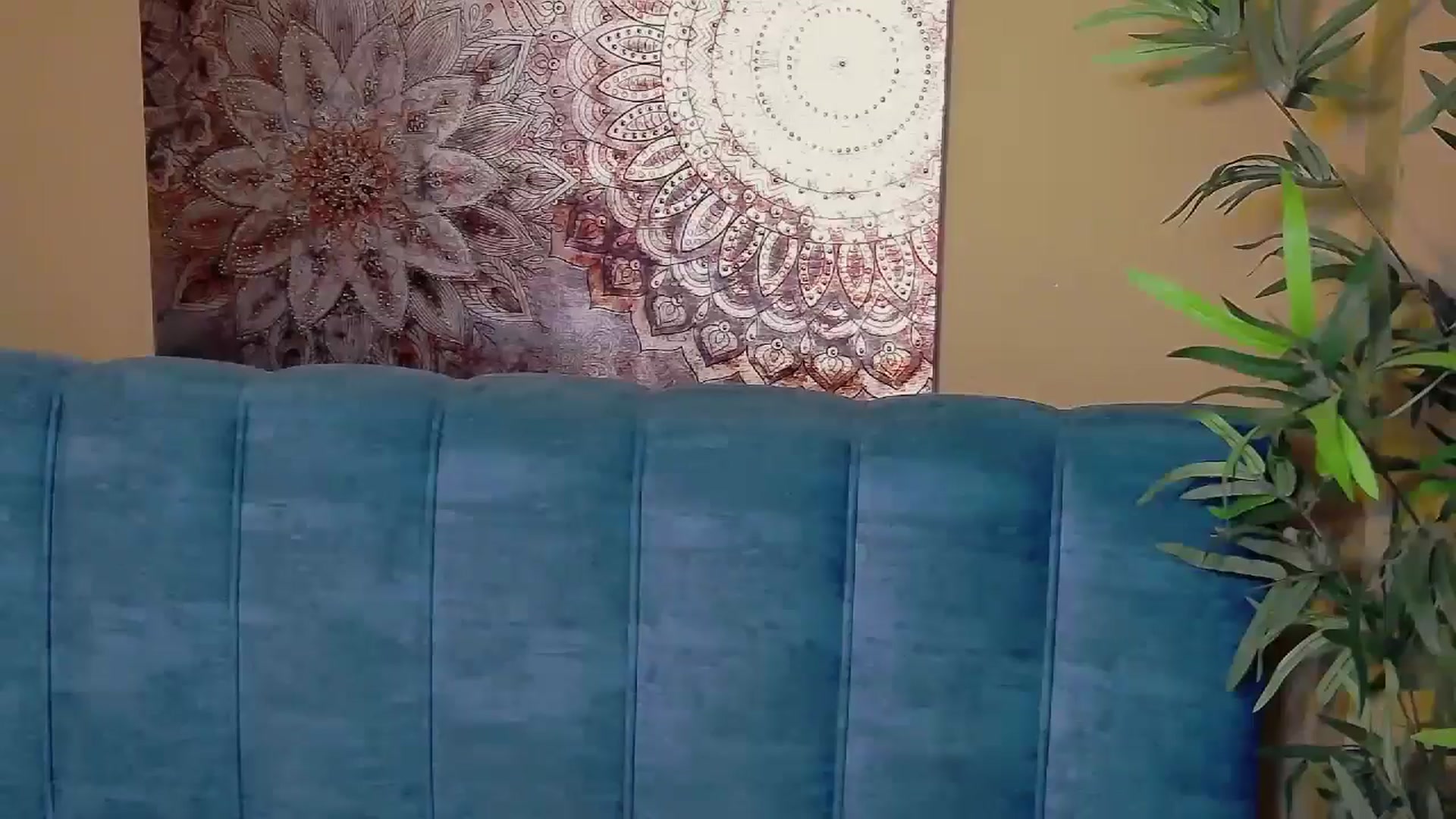 Gallery image thumbnail from Artemiss's myfreecams stream on, 09/04/2024, 18:43 image 6 of 20