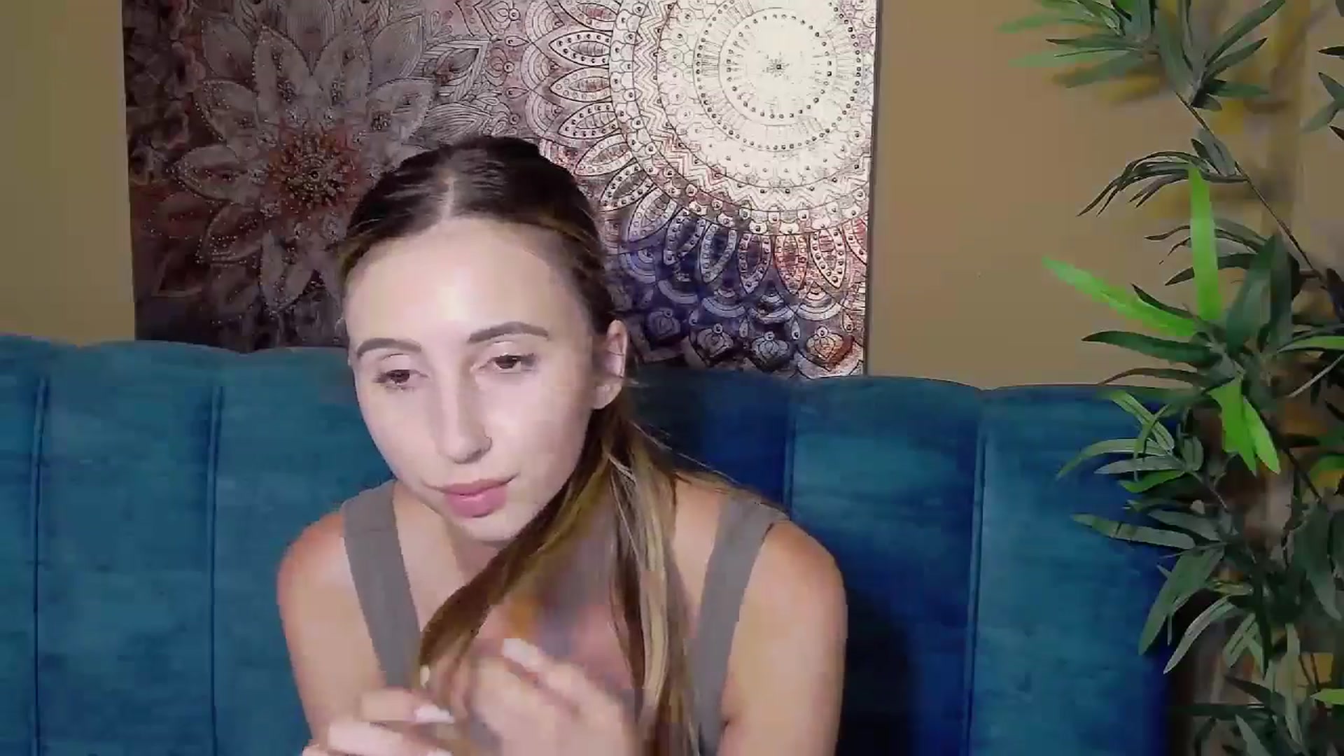 Gallery image thumbnail from Artemiss's myfreecams stream on, 09/04/2024, 19:24 image 19 of 20