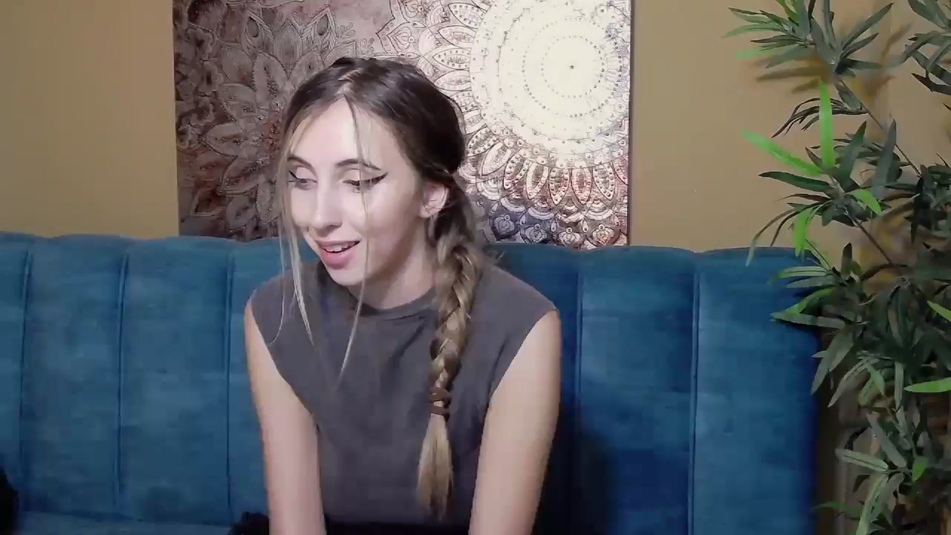Gallery image thumbnail from Artemiss's myfreecams stream on, 09/14/2024, 23:07 image 9 of 20