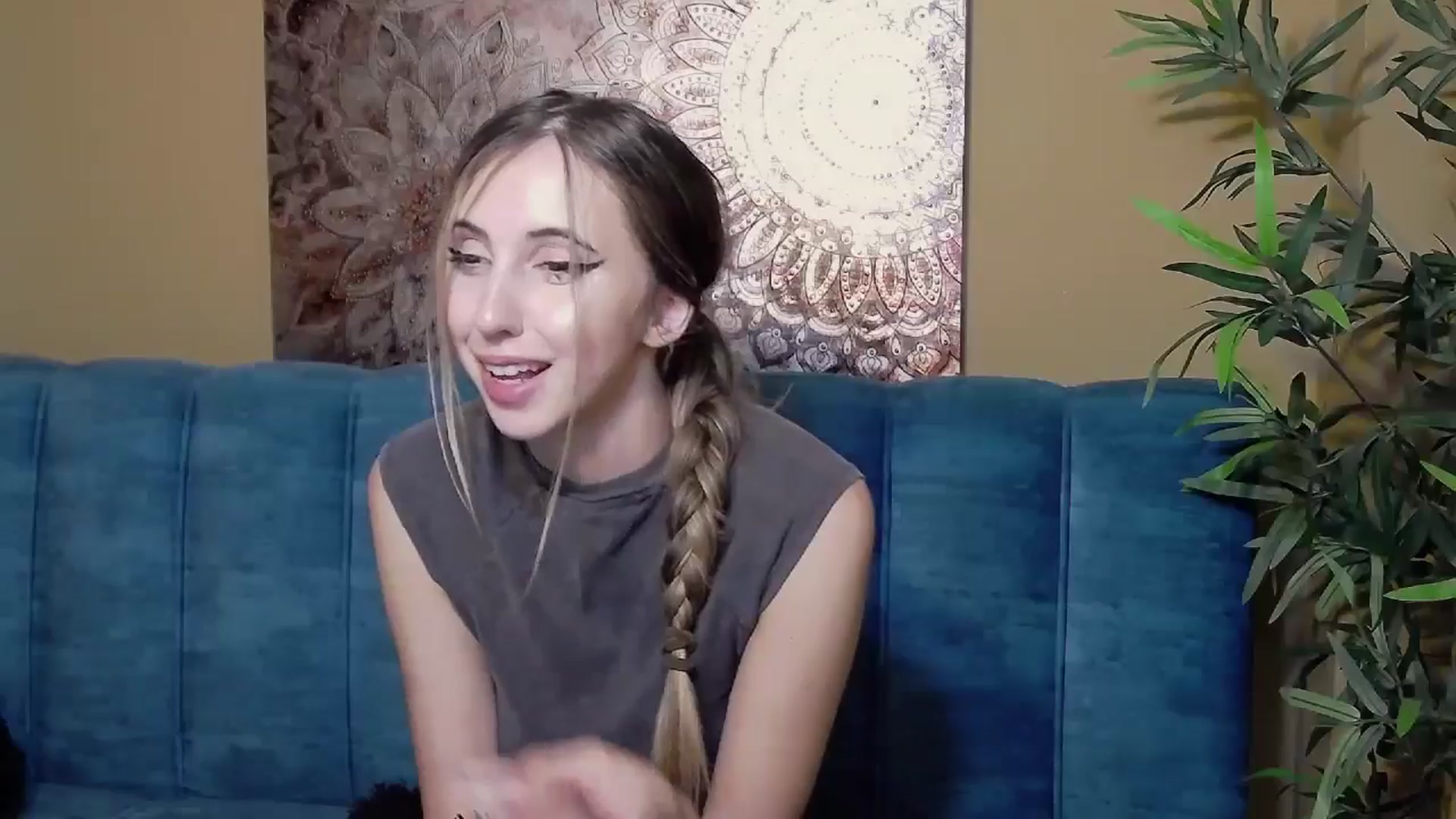 Gallery image thumbnail from Artemiss's myfreecams stream on, 09/14/2024, 23:07 image 8 of 20
