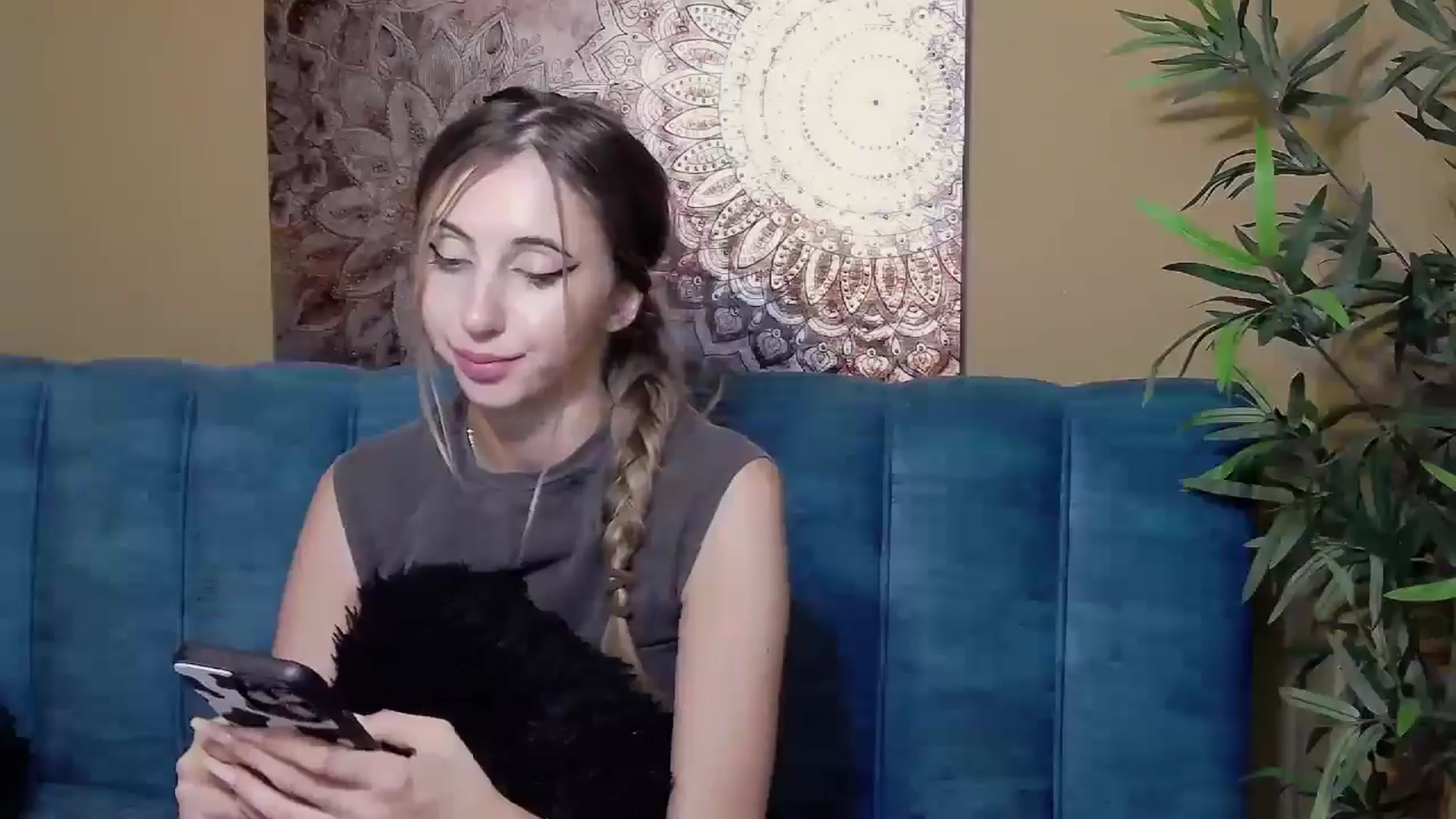 Gallery image thumbnail from Artemiss's myfreecams stream on, 09/14/2024, 23:07 image 13 of 20