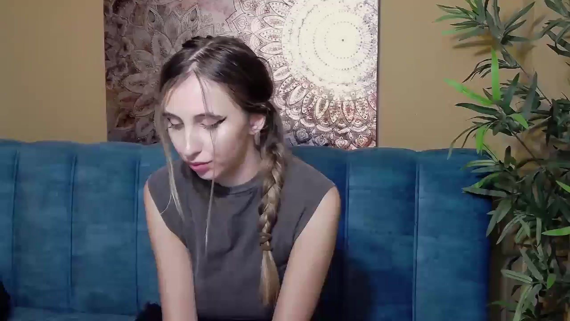 Gallery image thumbnail from Artemiss's myfreecams stream on, 09/14/2024, 23:07 image 10 of 20