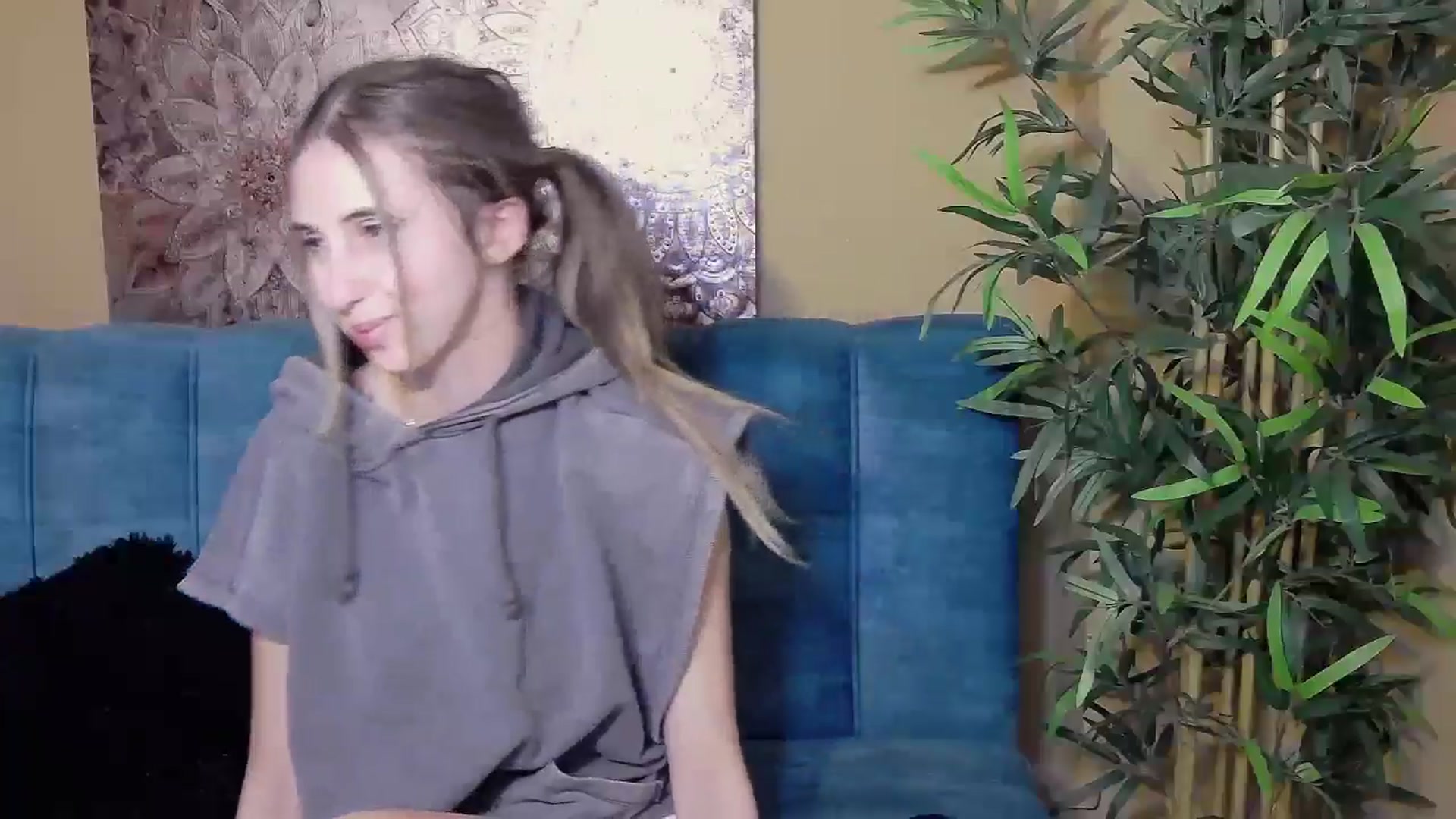 Gallery image thumbnail from Artemiss's myfreecams stream on, 09/17/2024, 04:16 image 20 of 20
