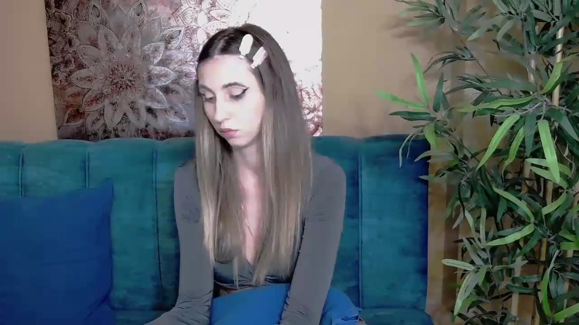 Gallery image thumbnail from Artemiss's myfreecams stream on, 09/28/2024, 17:50 image 20 of 20