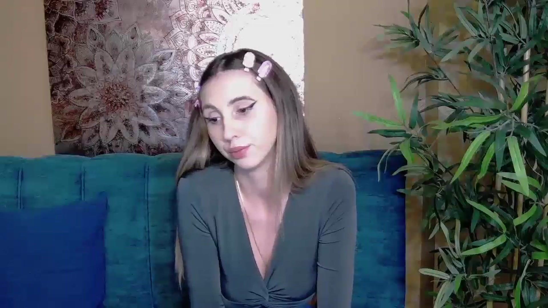 Gallery image thumbnail from Artemiss's myfreecams stream on, 09/28/2024, 17:50 image 10 of 20