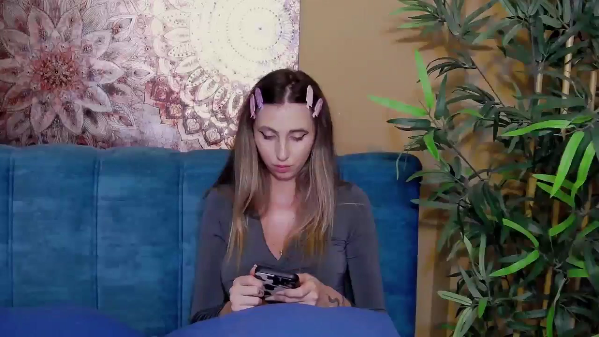 Gallery image thumbnail from Artemiss's myfreecams stream on, 09/28/2024, 22:52 image 20 of 20