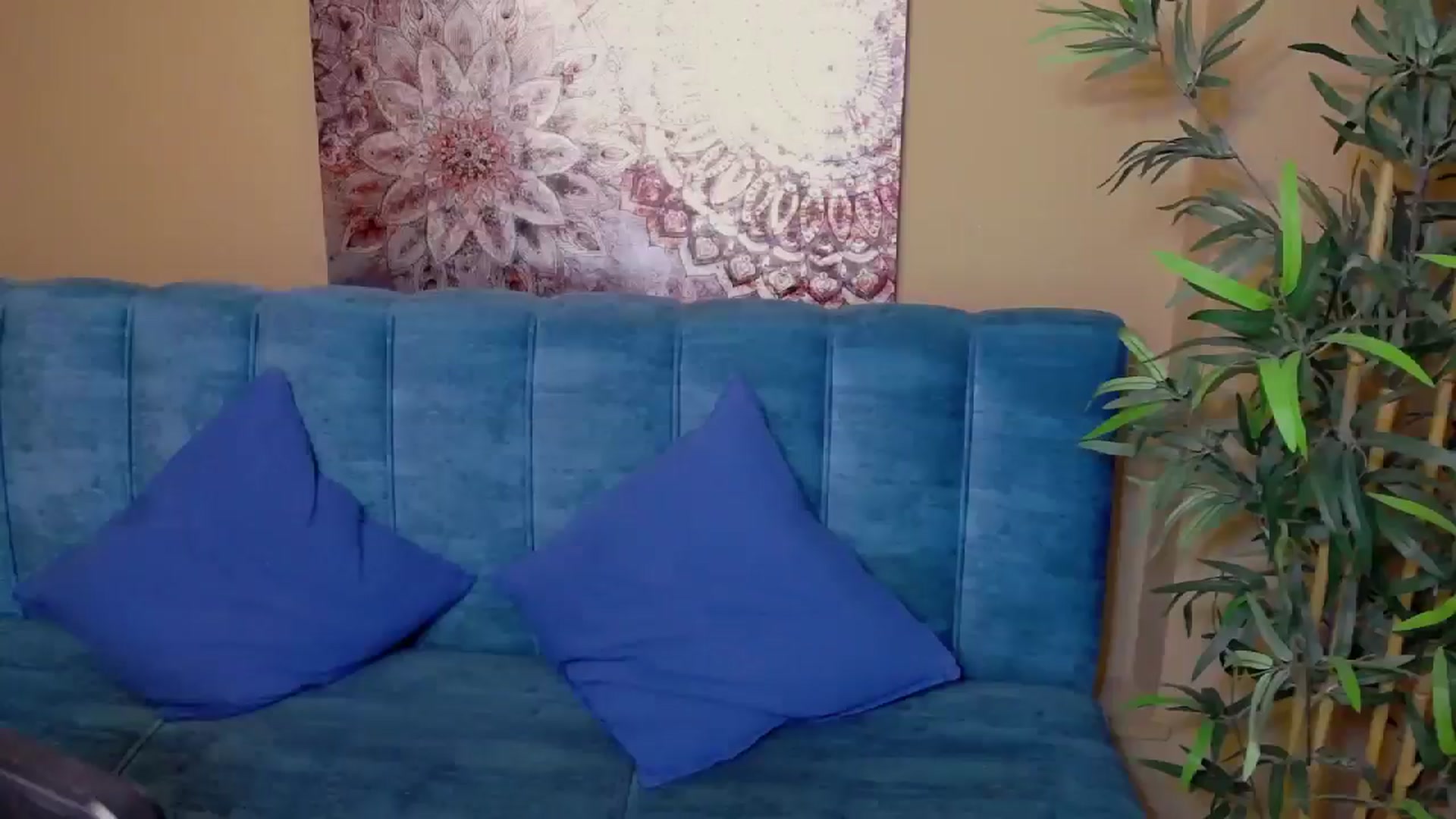 Gallery image thumbnail from Artemiss's myfreecams stream on, 10/02/2024, 18:22 image 7 of 20