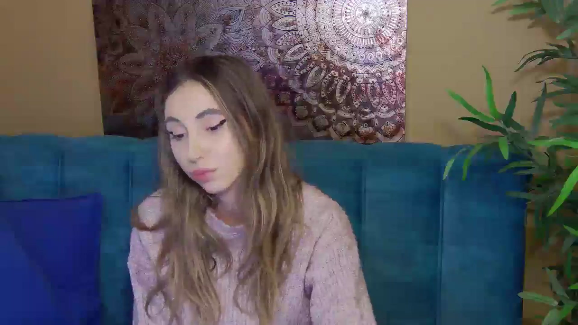 Gallery image thumbnail from Artemiss's myfreecams stream on, 10/17/2024, 21:03 image 3 of 20